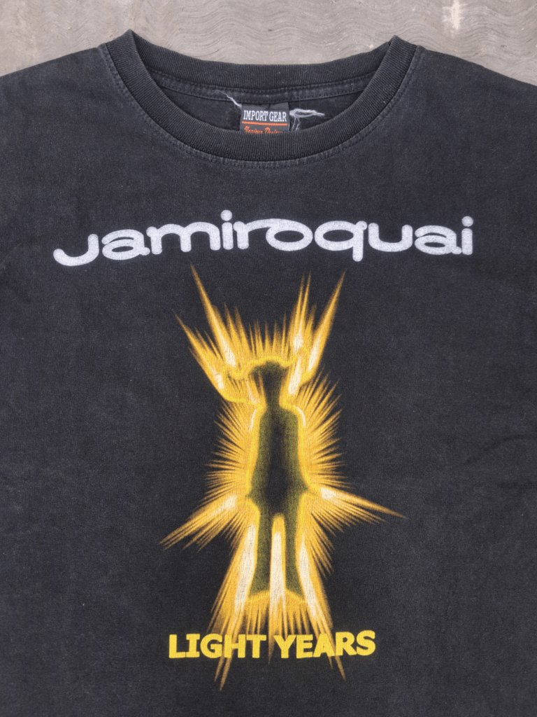 Vintage Vintage 2000 Jamiroquai "Light Years" tee Size US M / EU 48-50 / 2 - 1 Thumbnail