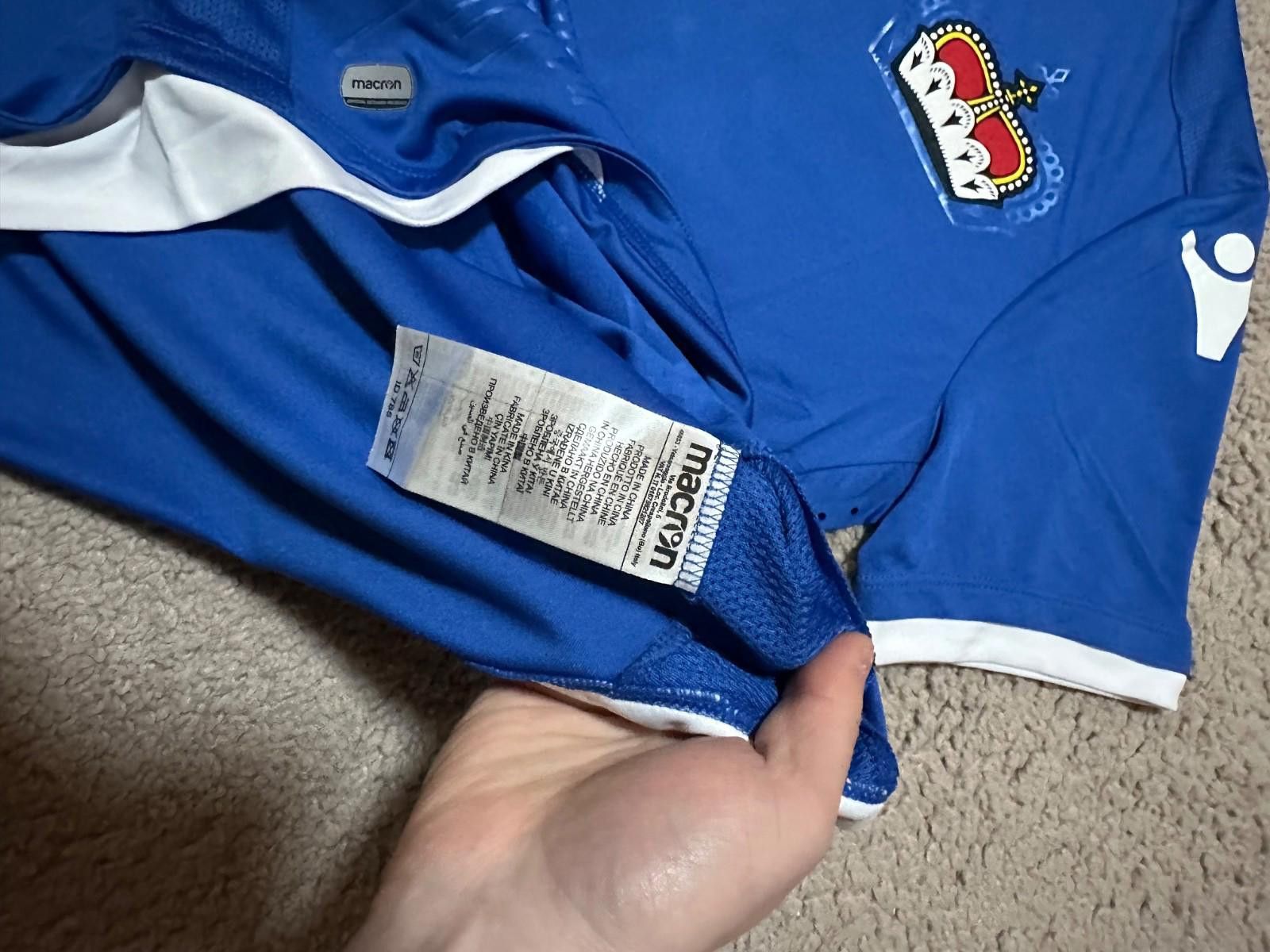 Macron LIECHTENSTEIN 2018/19 HOME FOOTBAL SHIRT SOCCER JERSEY sz M Size US M / EU 48-50 / 2 - 5 Thumbnail