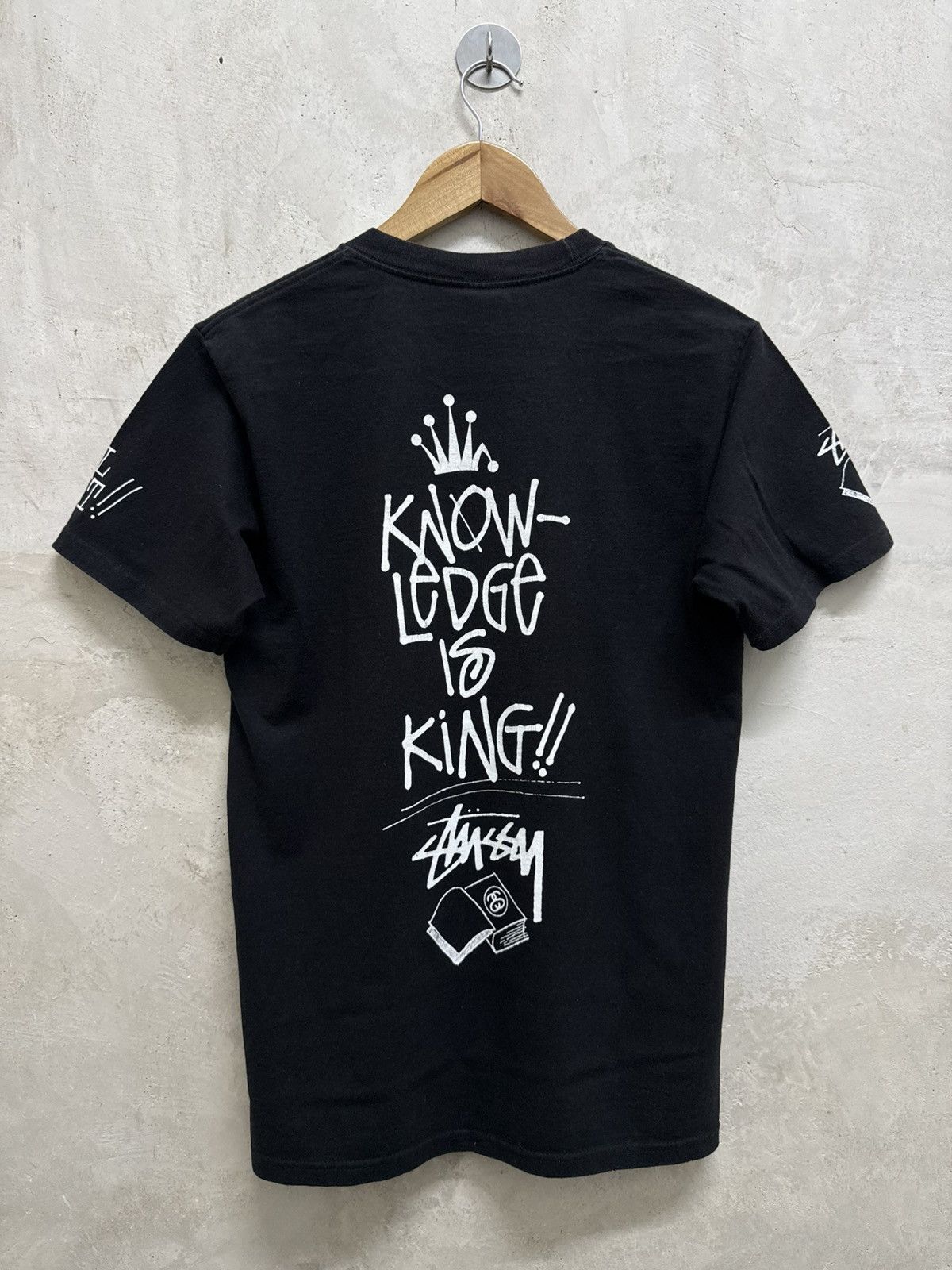 Stussy 2000s Stussy Knowledge Is King Black Tee Size US S / EU 44-46 / 1 - 5 Thumbnail