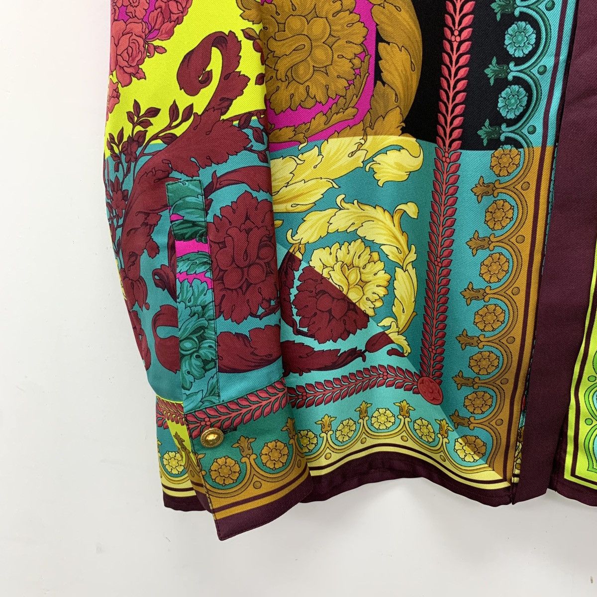 Versace Versace Multicolor Baroque Printed Mulberry Silk Shirt Size S / US 4 / IT 40 - 4 Thumbnail