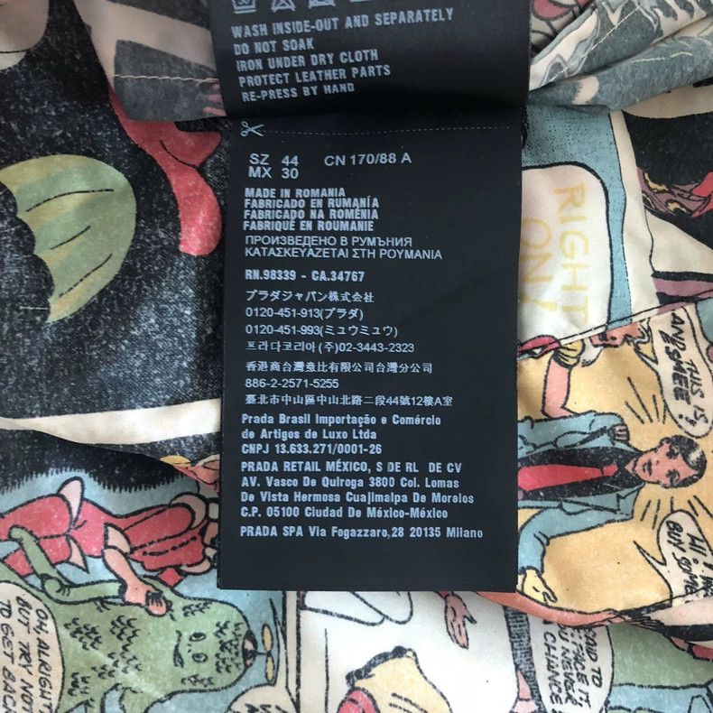 Prada Prada Size 44 Comic jacket two-dimensional windbreaker 2501 Size US S / EU 44-46 / 1 - 9 Thumbnail