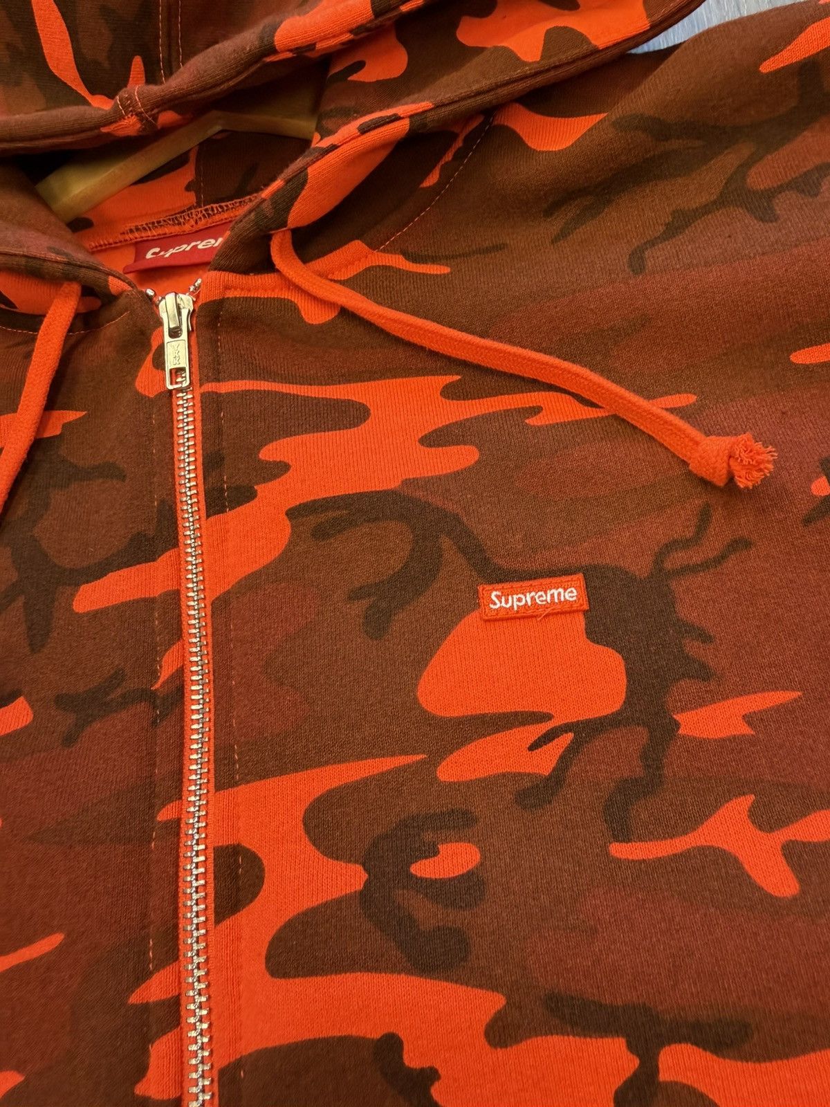 Supreme Supreme Small Box Logo Camo Zip-up Size US L / EU 52-54 / 3 - 2 Thumbnail