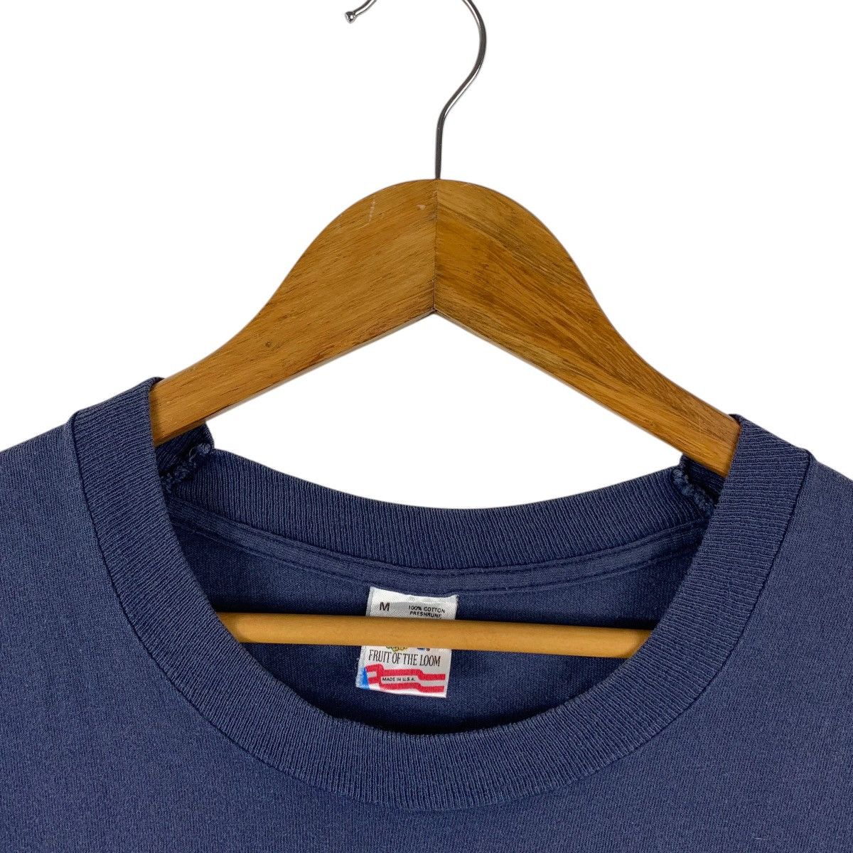 Vintage Vintage 90s YALE University Big spellout tee Size US M / EU 48-50 / 2 - 5 Thumbnail