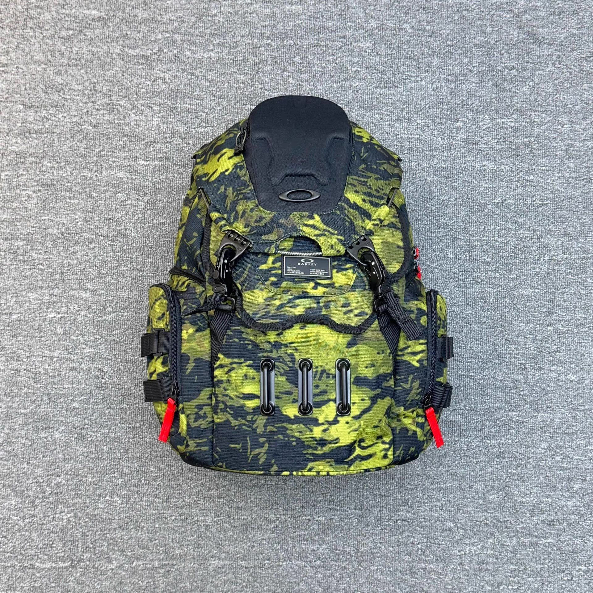 Oakley Multi Camo Utility Backpack Size ONE SIZE - 1 Thumbnail