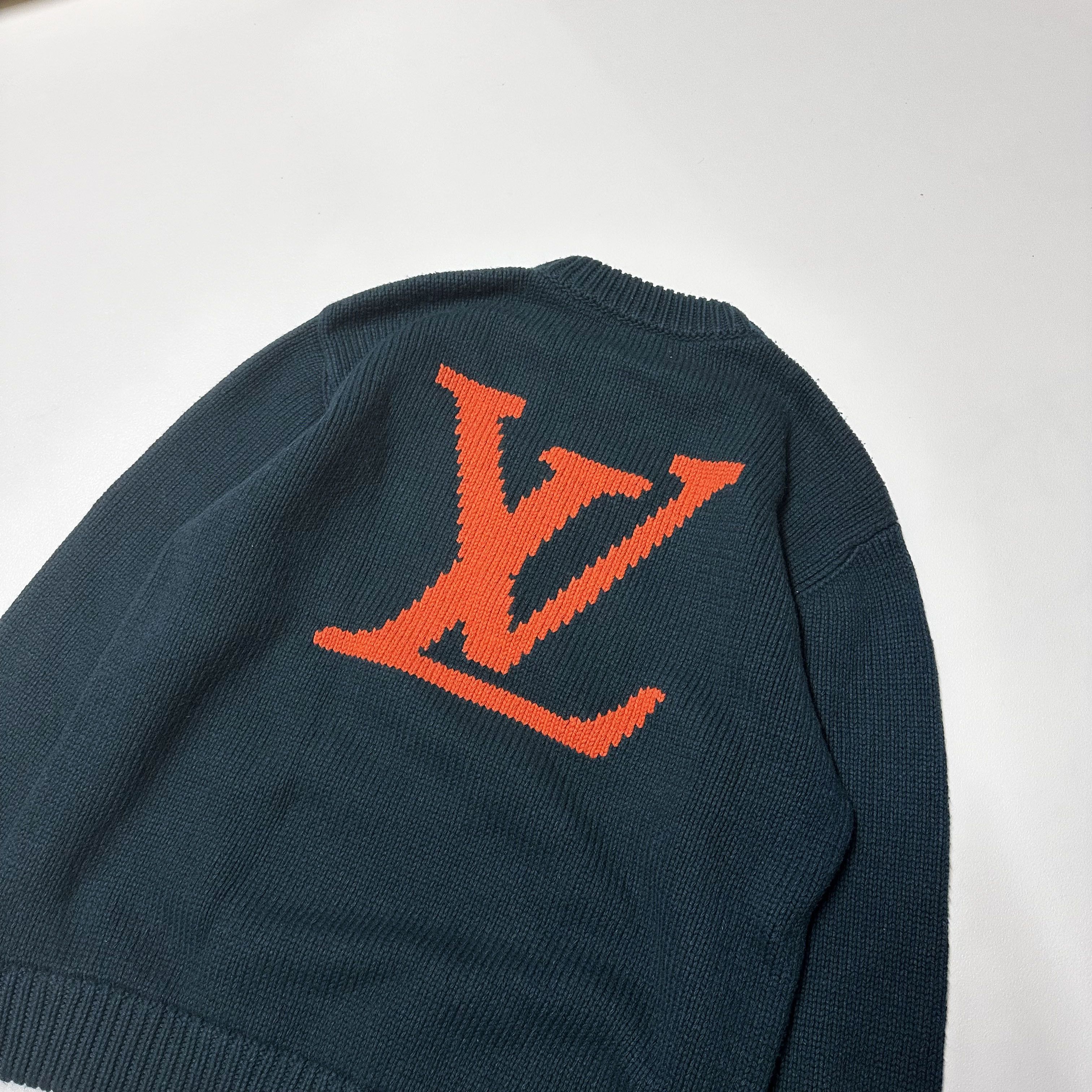 Louis Vuitton Louis Vuitton Fox Bandana size L large sweater hoodie Size US L / EU 52-54 / 3 - 3 Thumbnail