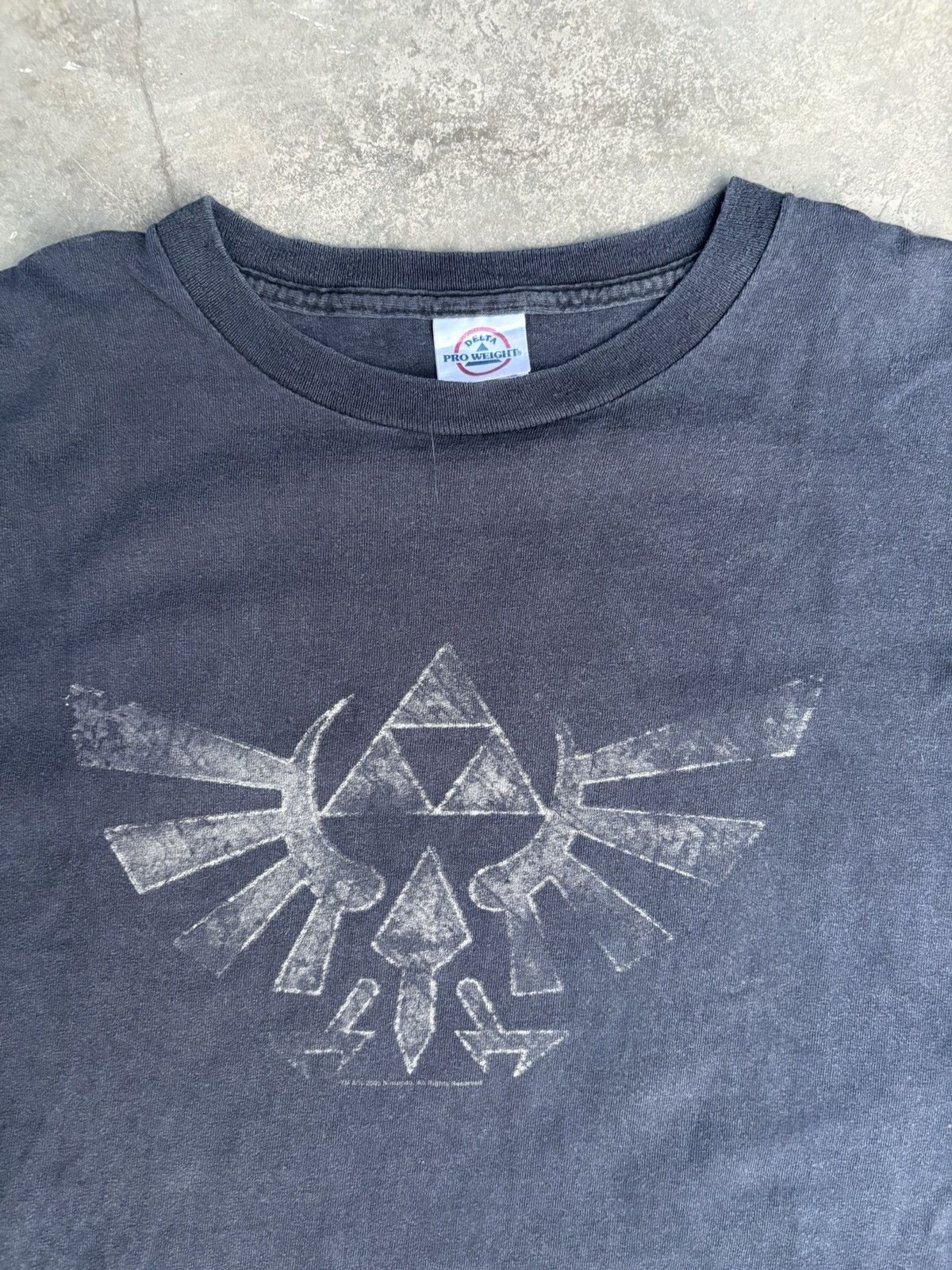Other Vintage Legend Of Zelda Ocarina of Time tee Size US L / EU 52-54 / 3 - 2 Thumbnail