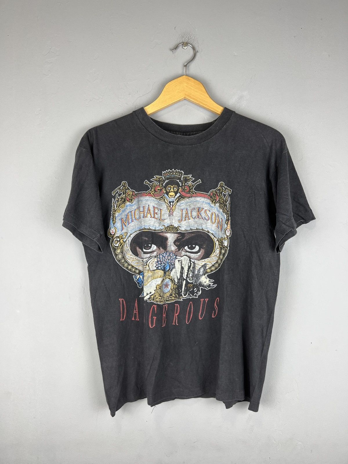 マイケル ジャクソンTシャツDangerous World Tour Mデッド Michael Jackson Dangerous World Tour 1992-93 T-Shirt | eBay