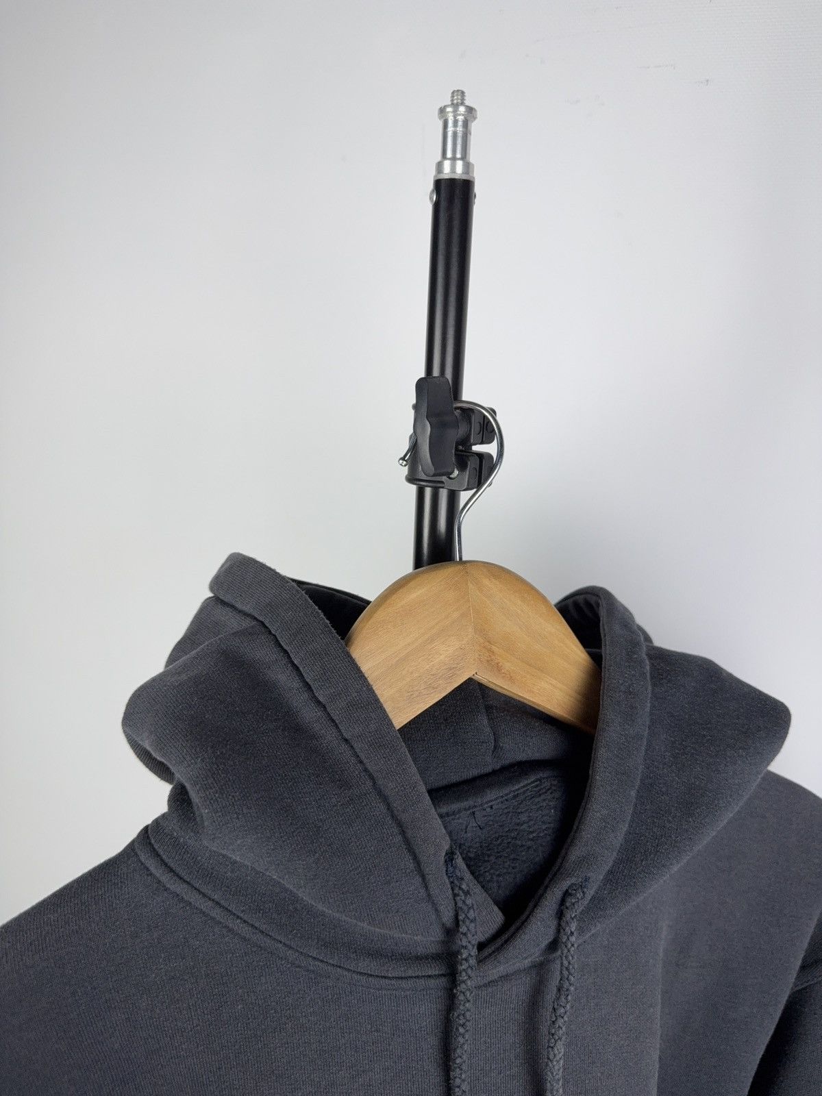 Hawk × Tony Hawk × Vintage Crazy Vintage Y2K Tony Hawk Skateboards Skull Faded Hoodie Size US S / EU 44-46 / 1 - 5 Thumbnail