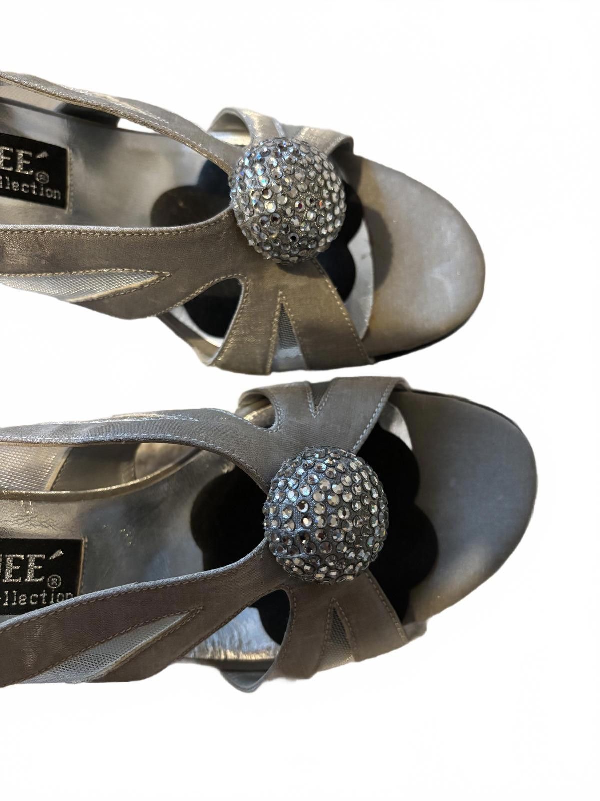 Other J. Reneé Couture Women's Silver Sandals Decorative Accent 7 Size US 7 / IT 37 - 4 Thumbnail