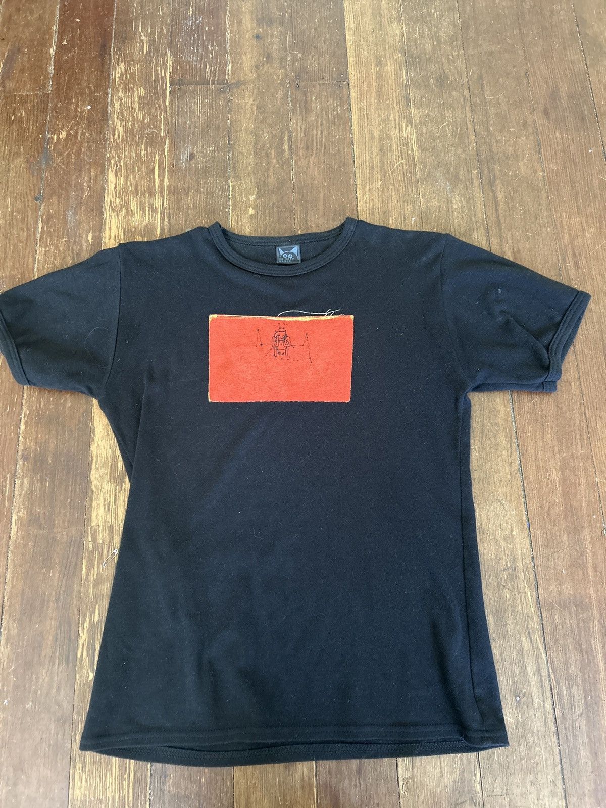 Vintage Vintage Radiohead amnesiac tee shirt Size US S / EU 44-46 / 1 - 1 Thumbnail