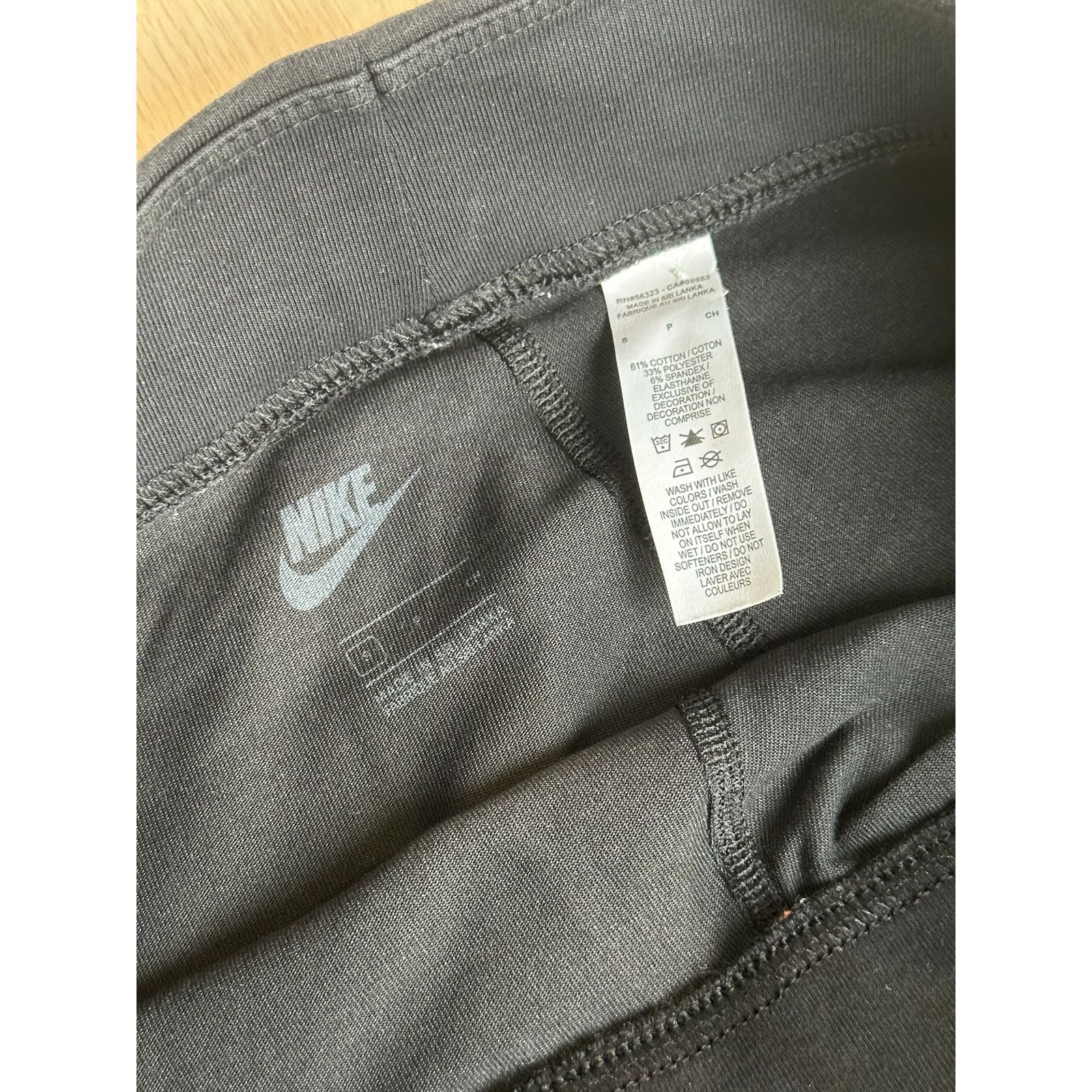 Nike Nike Black Leggings with Swoosh - Size S - Mint Size 26" / US 2 / IT 38 - 5 Thumbnail