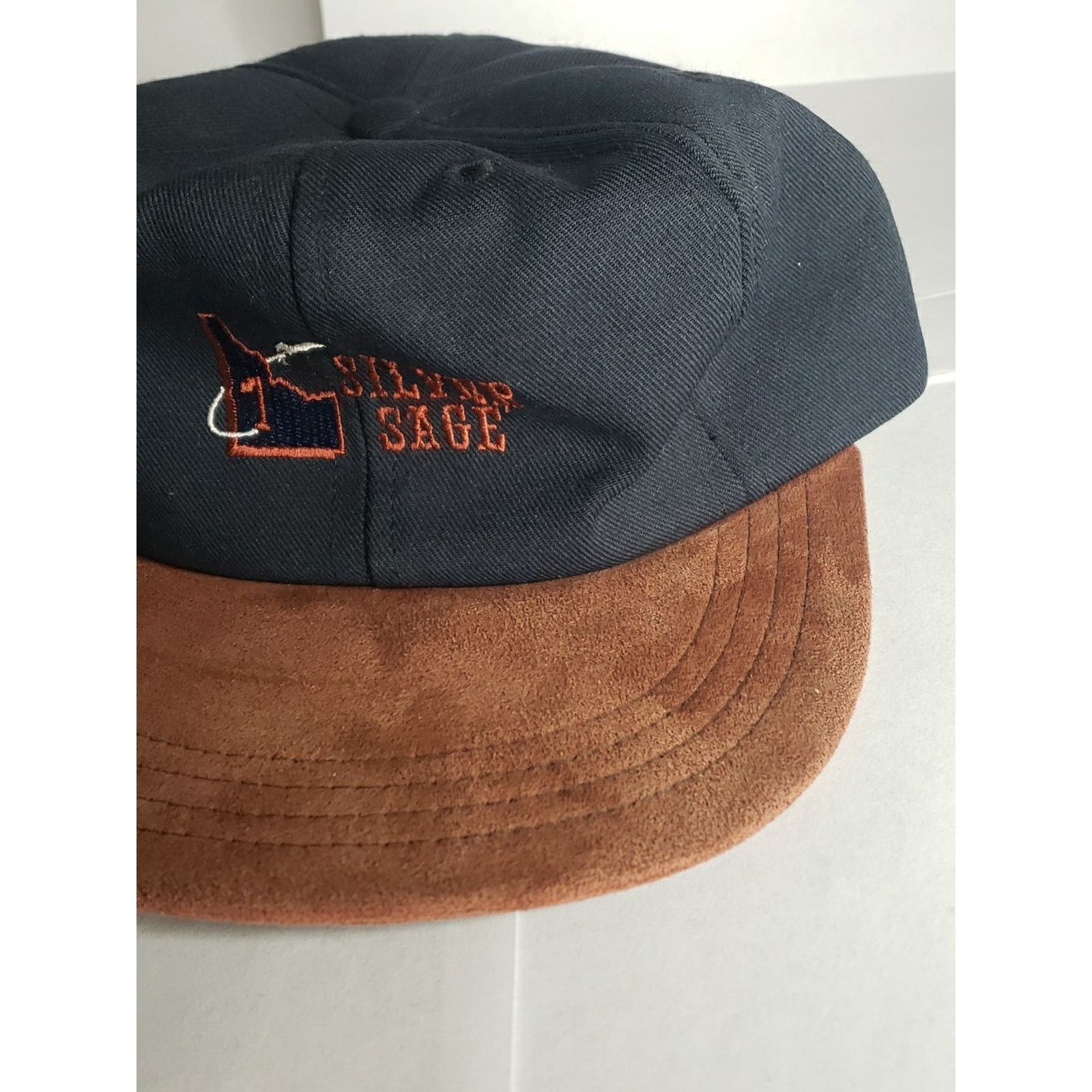 Imperial Silver Sage Golf Idaho Leather Suede Brim Hat Vintage 90s Size ONE SIZE - 4 Thumbnail