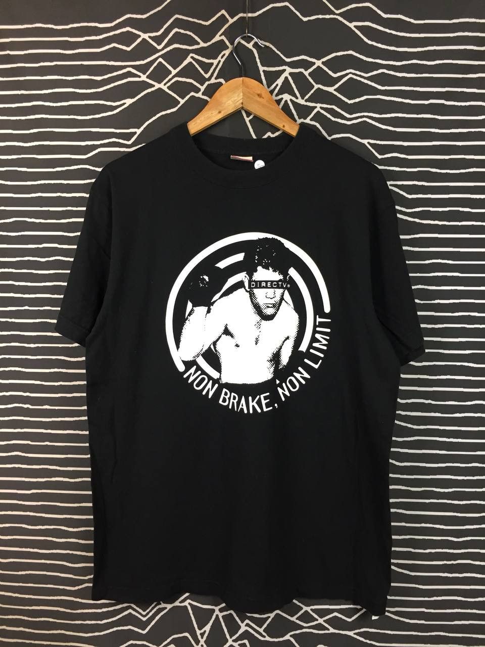 Vintage Vtg DIRECTV Boxing Non Brake Non Limit PPV Promo Tee Size US L / EU 52-54 / 3 - 1 Thumbnail