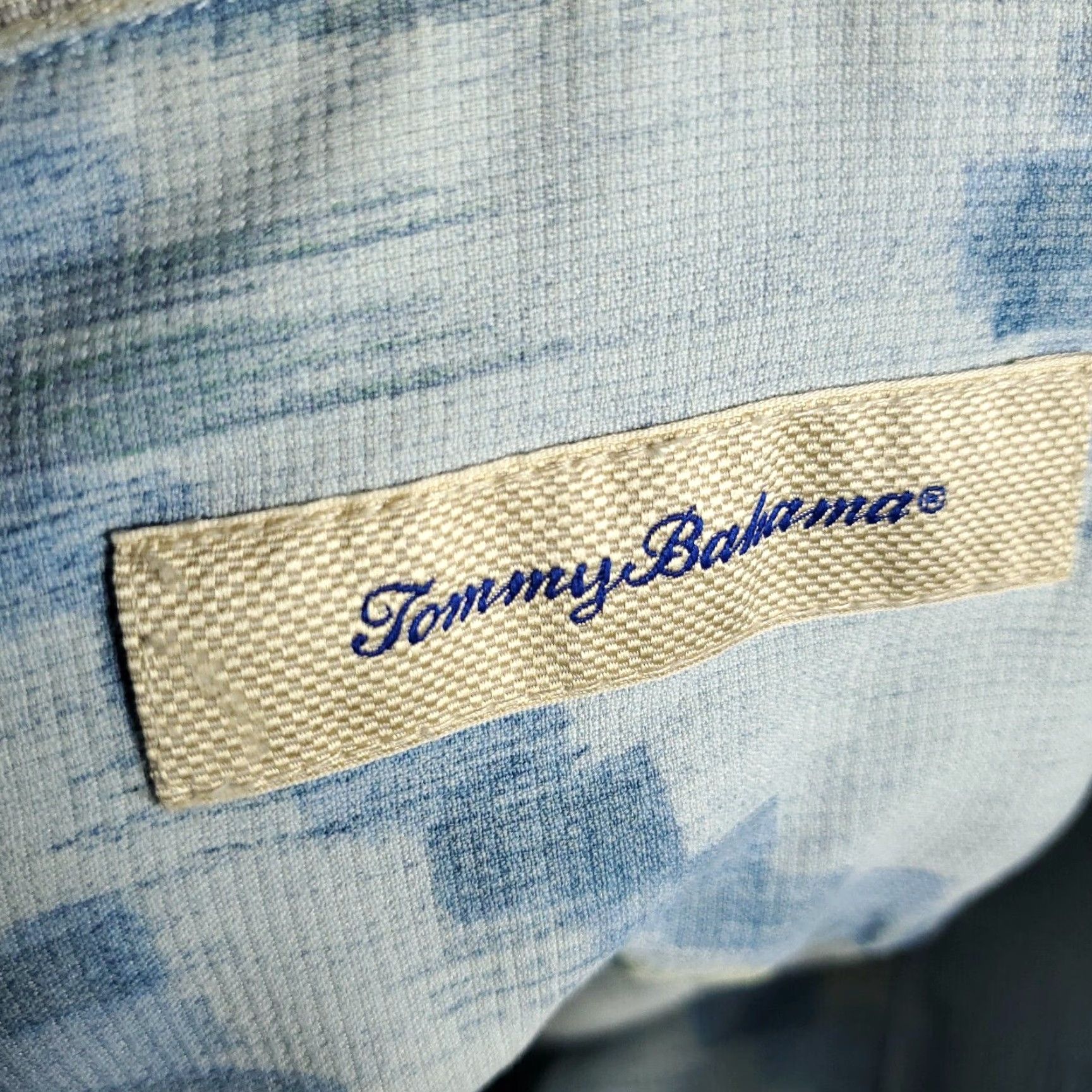 Tommy Bahama Tommy Bahama Shirt Mens 2XB Blue Geometric Hawaiian Button Up Short Sleeve Shirt Big & Tall 2X Navy Blue Hawaiian Aloha Classic Mens Size US XXL / EU 58 / 5 - 7 Thumbnail