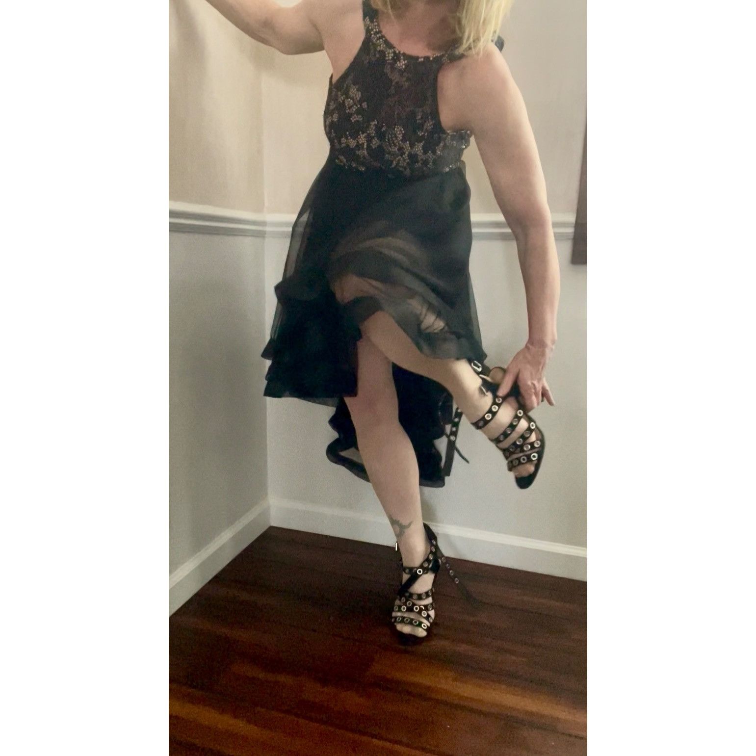 Other Speechless Black Lace & Mesh High-Low Dress Size 1 Size S / US 4 / IT 40 - 12 Thumbnail
