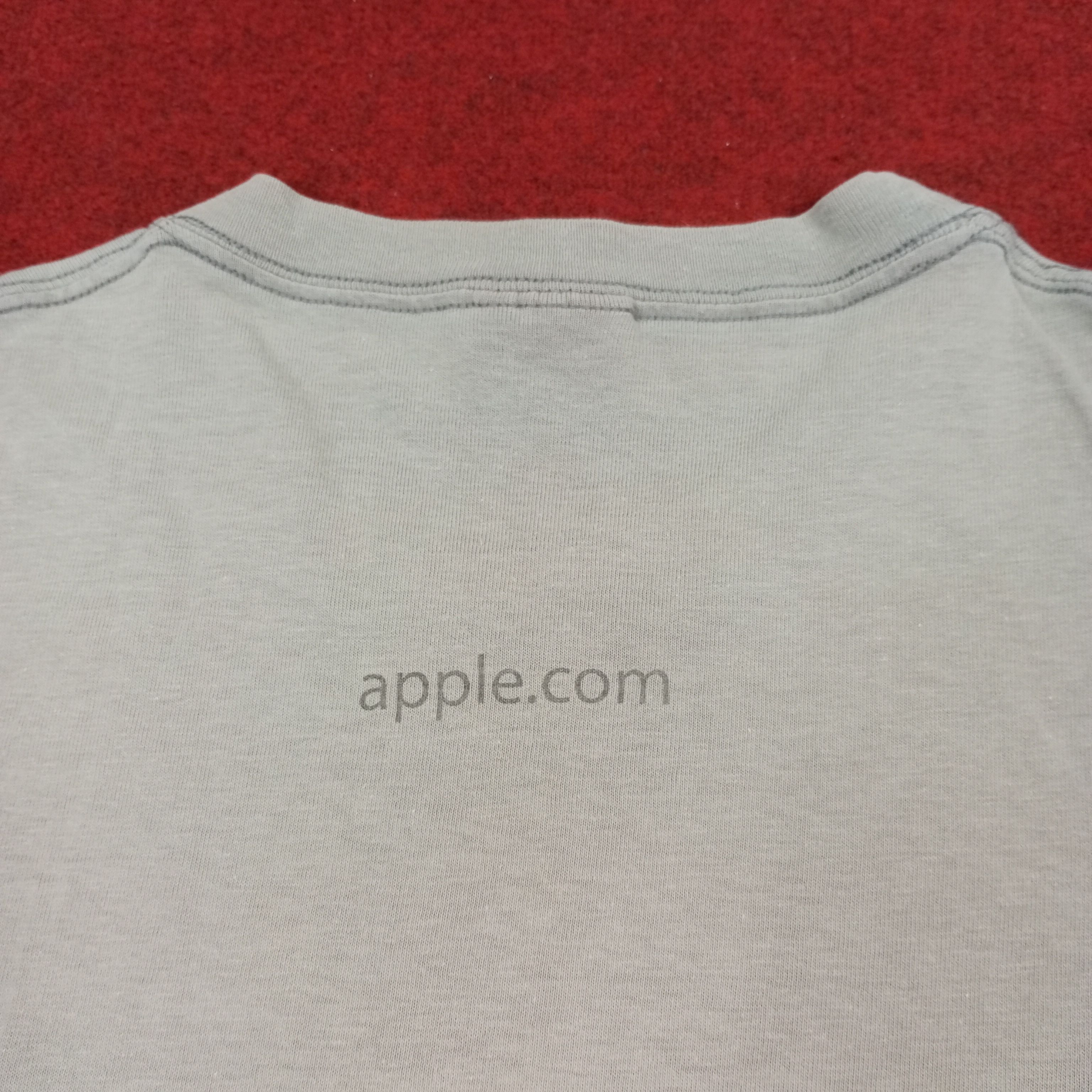 Apple × Vintage Apple Logo Center Design Promo Style Tshirt Size US M / EU 48-50 / 2 - 4 Thumbnail