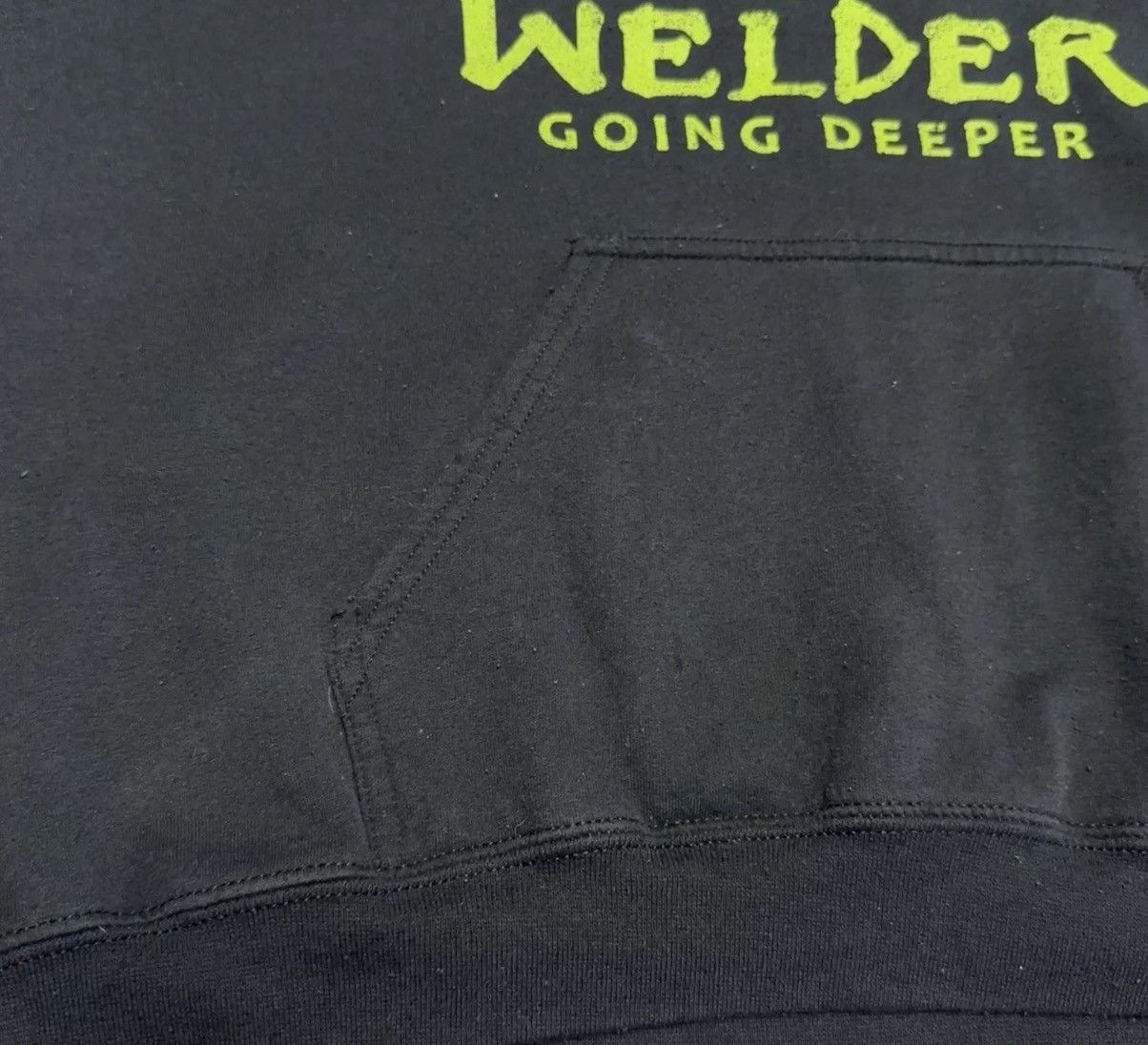 Vintage Vintage Welding Hoodie Sweatshirt Mens Large 23x26 Black Size US L / EU 52-54 / 3 - 7 Thumbnail