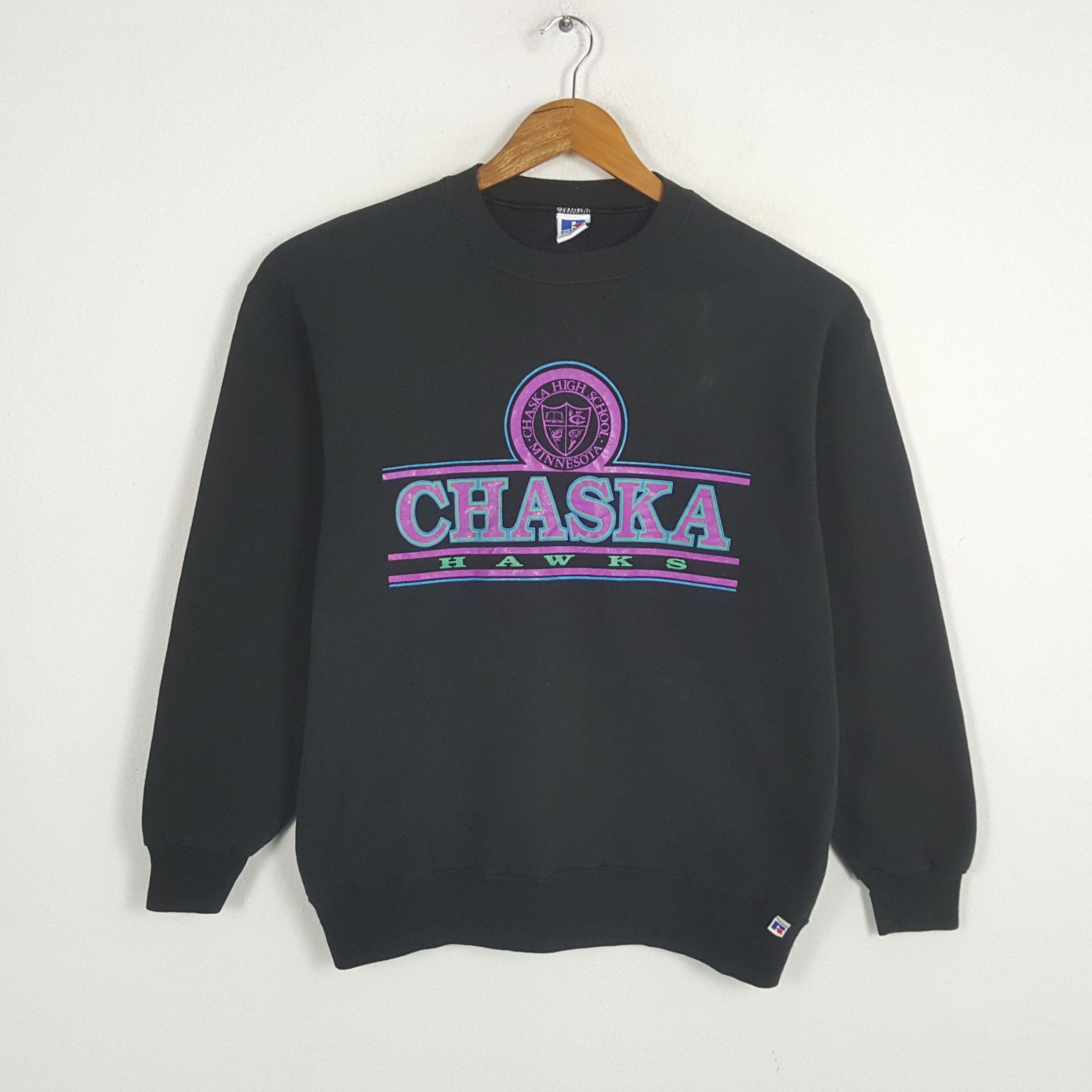 Vintage Vintage CHASKA HAWKS American College Sweatshirts Size US L / EU 52-54 / 3 - 1 Thumbnail