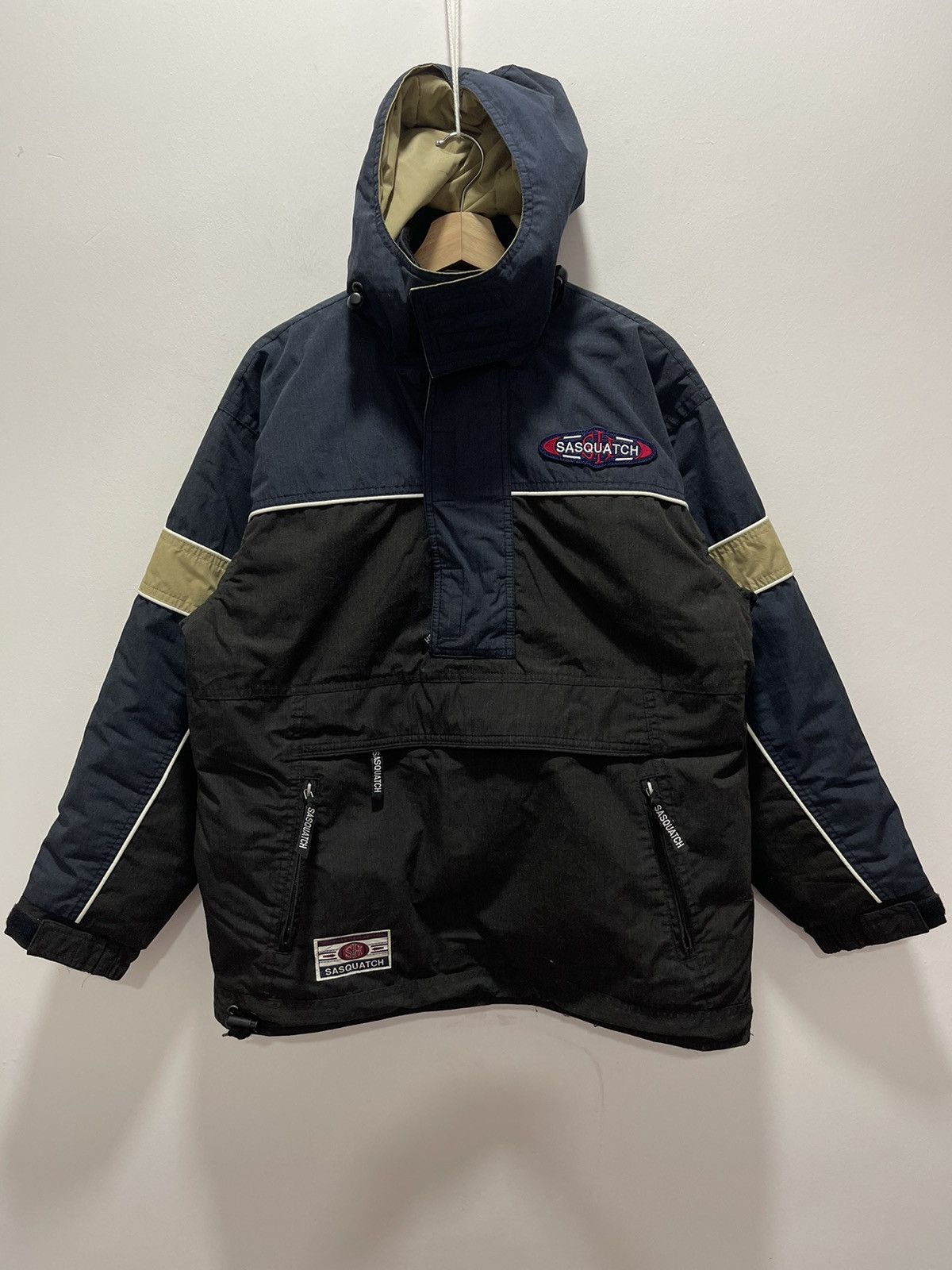 image of Sasquatchfabrix x Ski Vintage Sasquatch Primaloft Anorak Ski Jacket in Black, Men's (Size Medium)