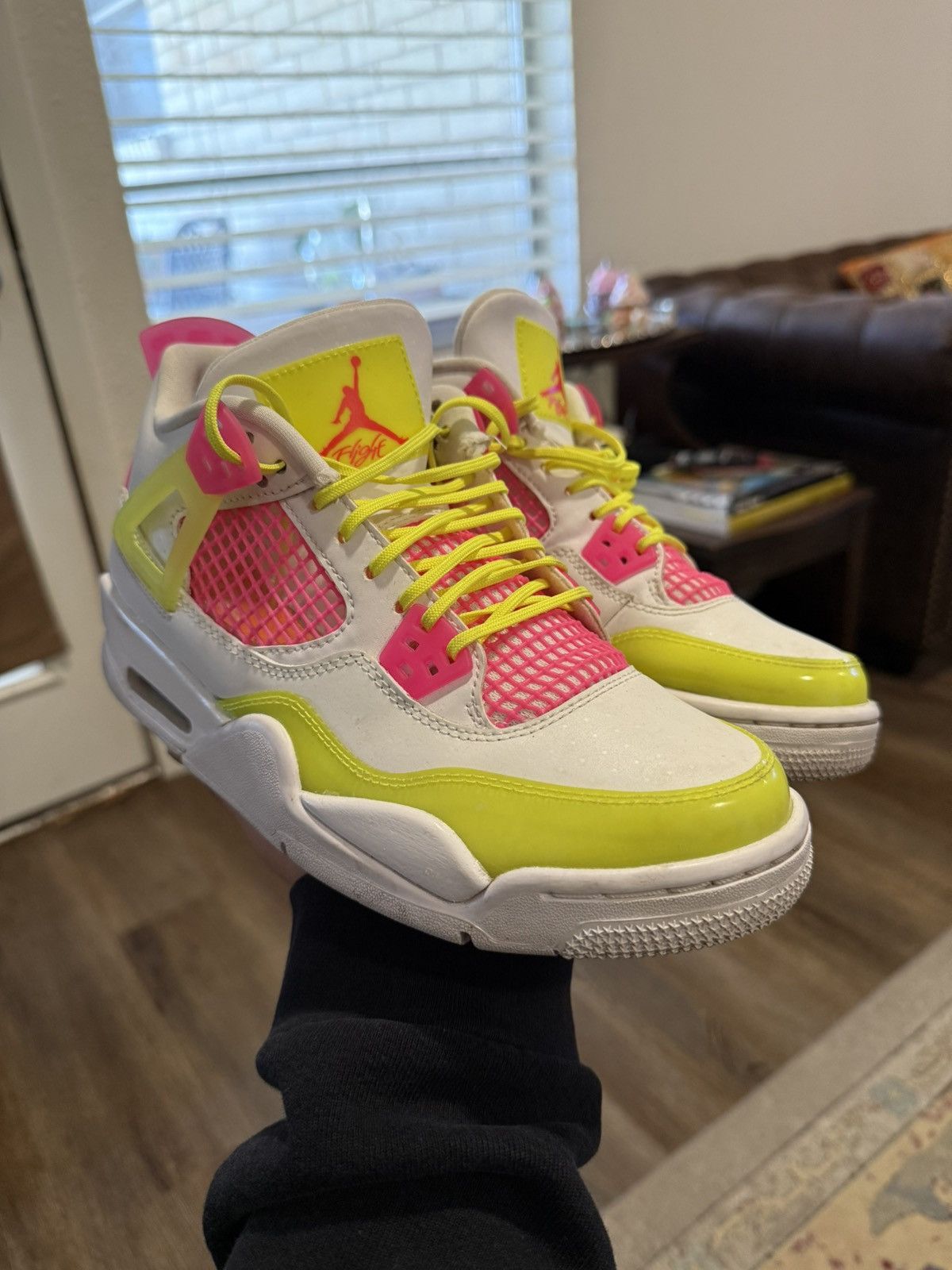 Jordan Brand Jordan Retro 4 GS Lemon Venom Size US 6.5 / EU 39-40 - 1 Thumbnail