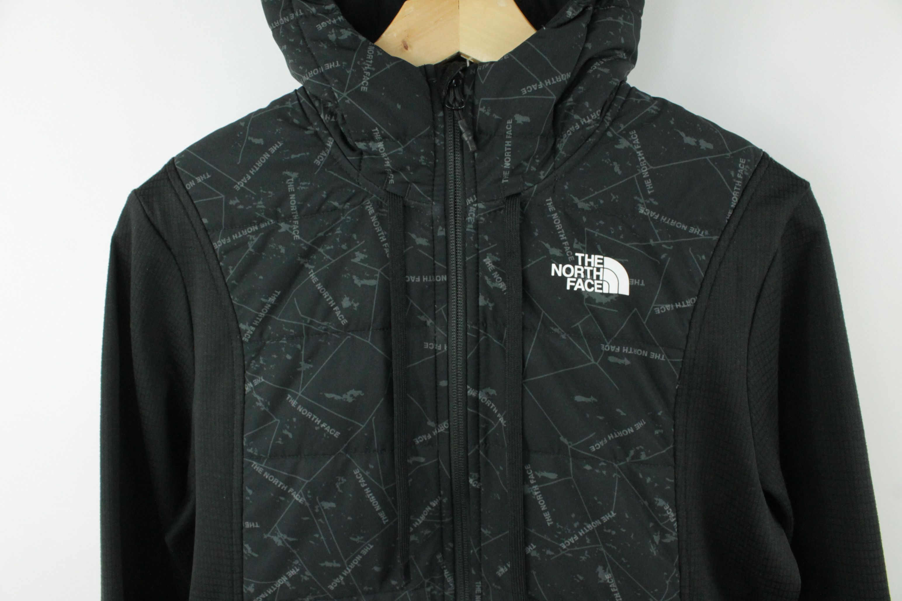 The North Face The North Face Train N Logo Hybrid Hood Jacket Size US XS / EU 42 / 0 - 2 Thumbnail