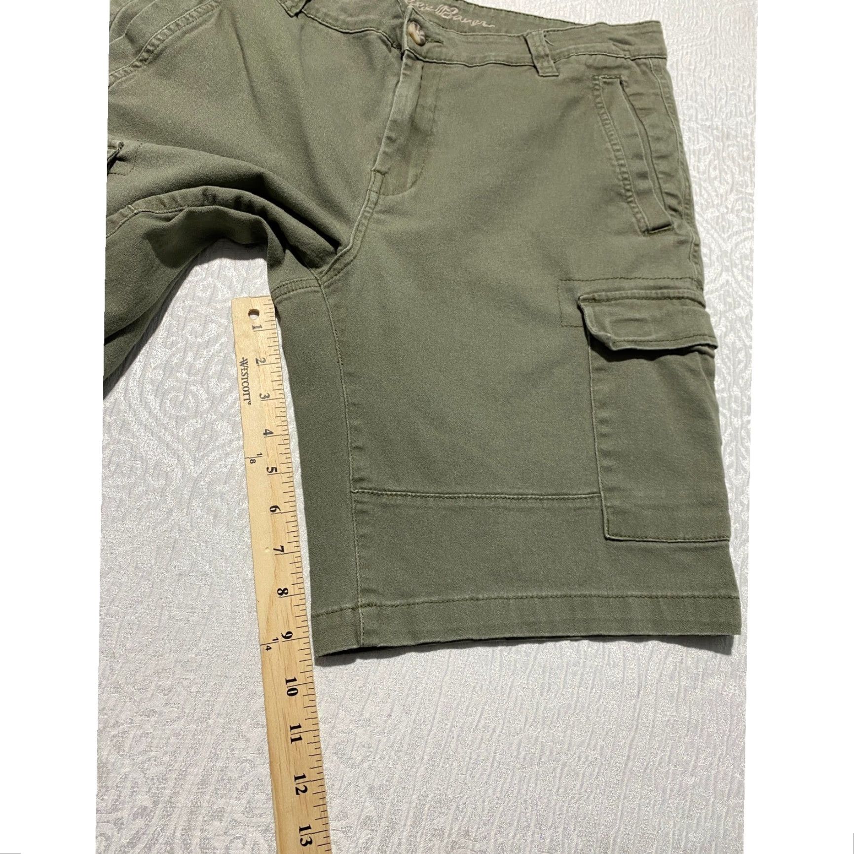 Eddie Bauer Eddie Bauer Cargo Shorts Mens 32 Regular Olive Green Canvas Cargo Pocket 6-Pocket Hiking Casual Travel Workwear Buttons Logo Size US 32 / EU 48 - 7 Thumbnail
