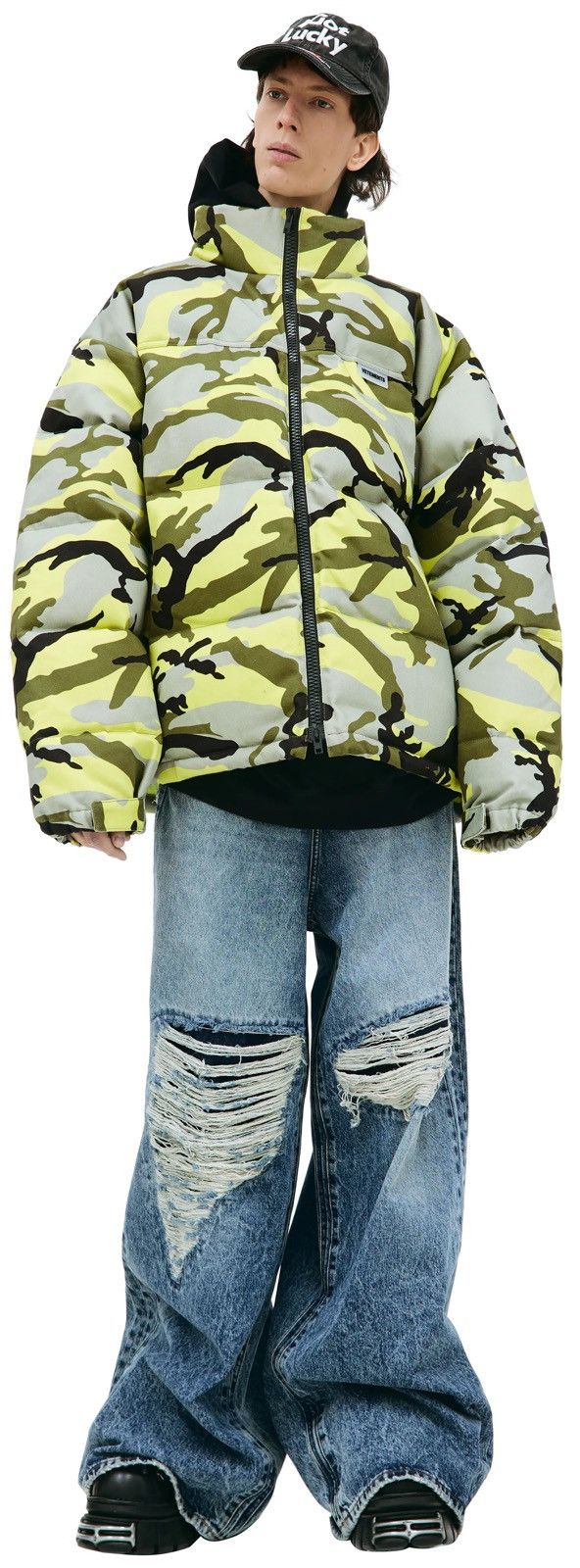 Vetements *RARE* Vetements camouflage puffer jacket Size US S / EU 44-46 / 1 - 3 Thumbnail