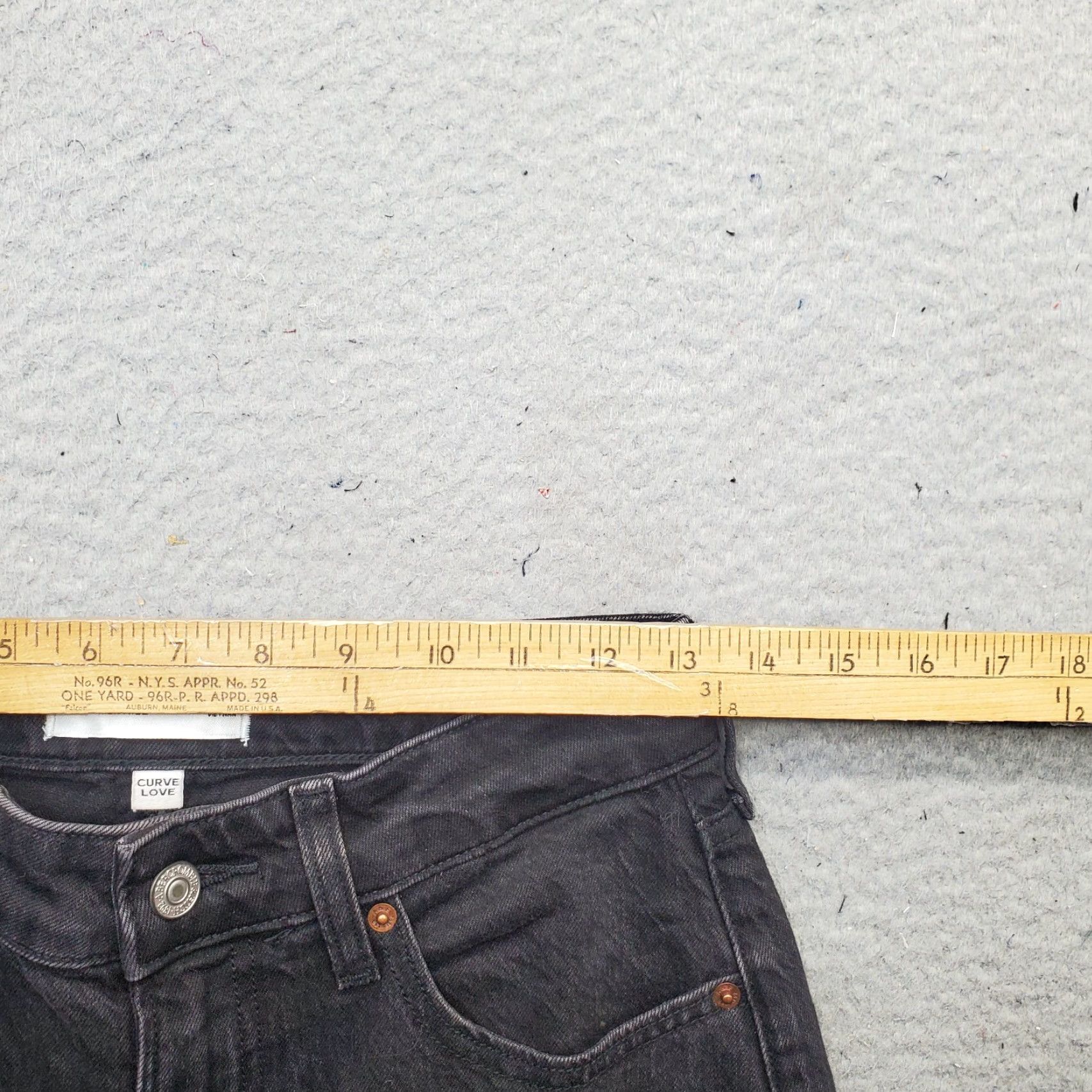 Abercrombie & Fitch Abercrombie & Fitch Curve Love Jeans Womens Size 27 black Denim High Rise Skinny Leg 5-Pocket Design Stretch Inseam 28.75" Dark Wash Cotton Size 27" / US 4 / IT 40 - 6 Thumbnail