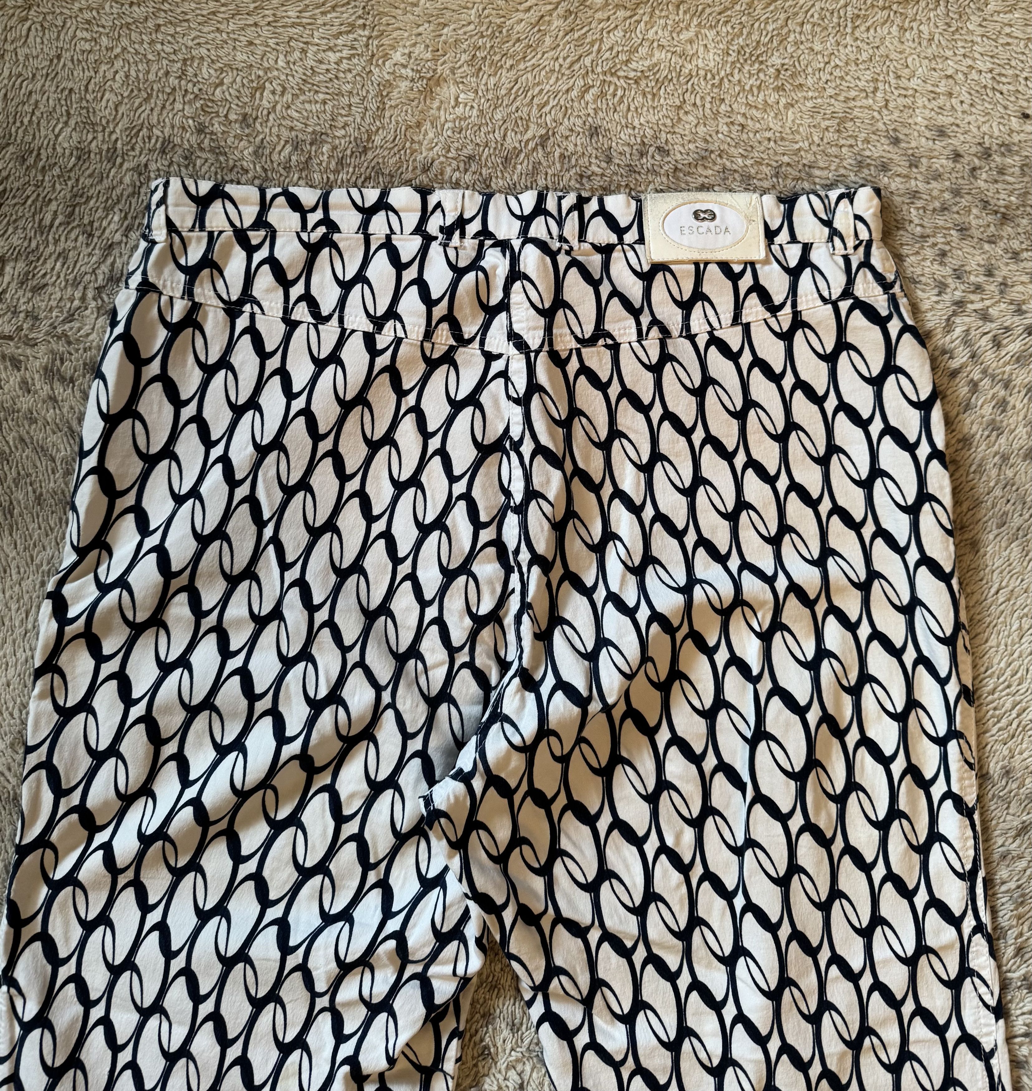 Escada Escada Vintage 90s Monogram Grpahic Pants Size 28" / US 6 / IT 42 - 3 Thumbnail