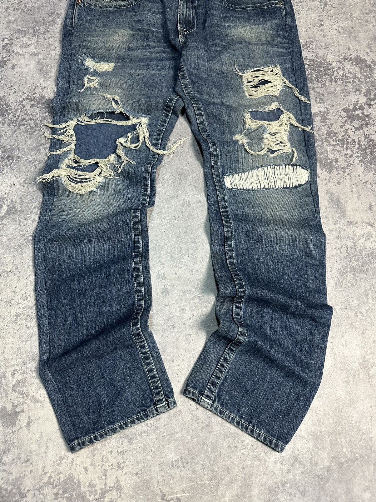 True Religion Flare Jeans True Religion Joey Distress Faded Bootcut Y2k Size US 34 / EU 50 - 6 Thumbnail