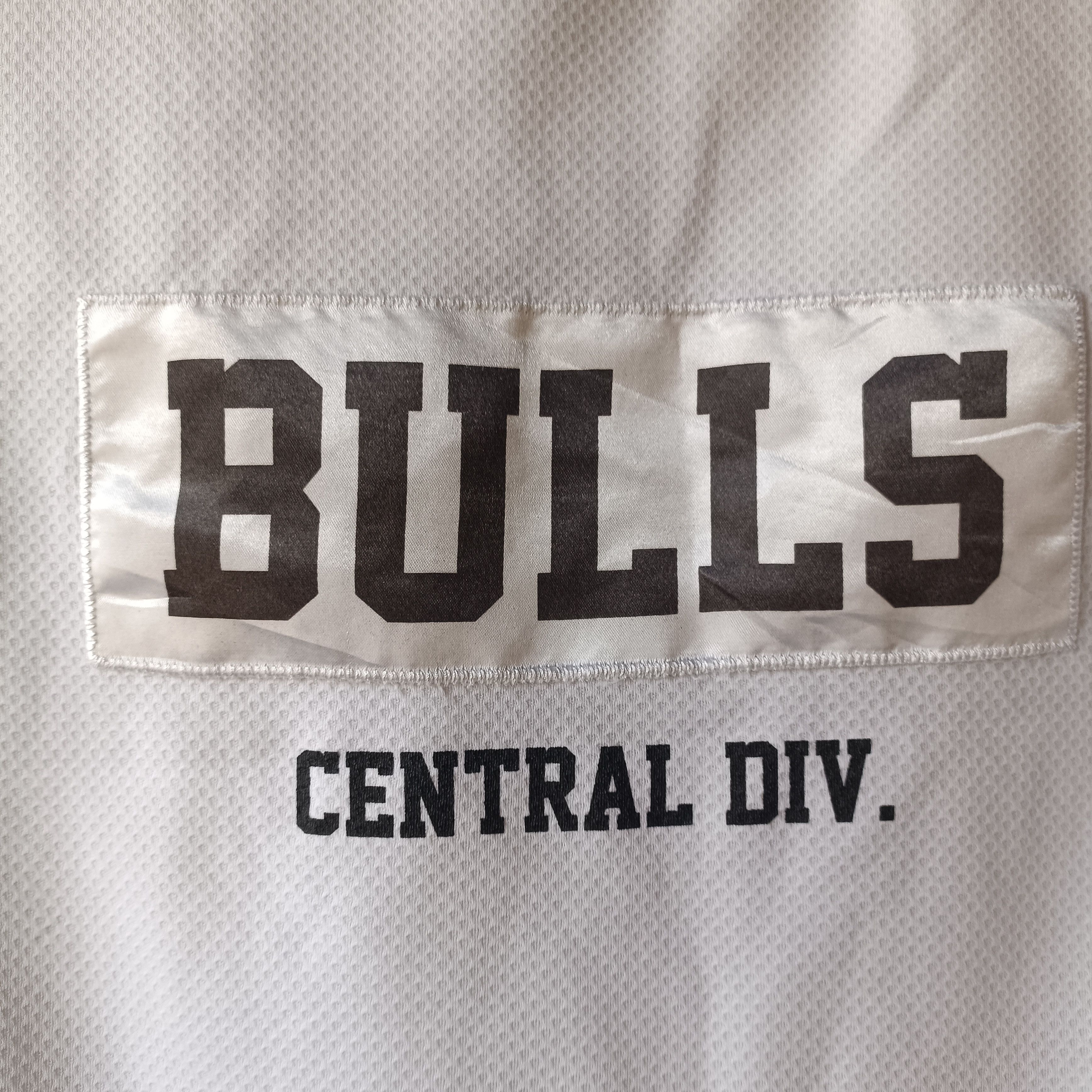 NBA NBA Chicago Bulls Fan Jersey Size US L / EU 52-54 / 3 - 6 Thumbnail