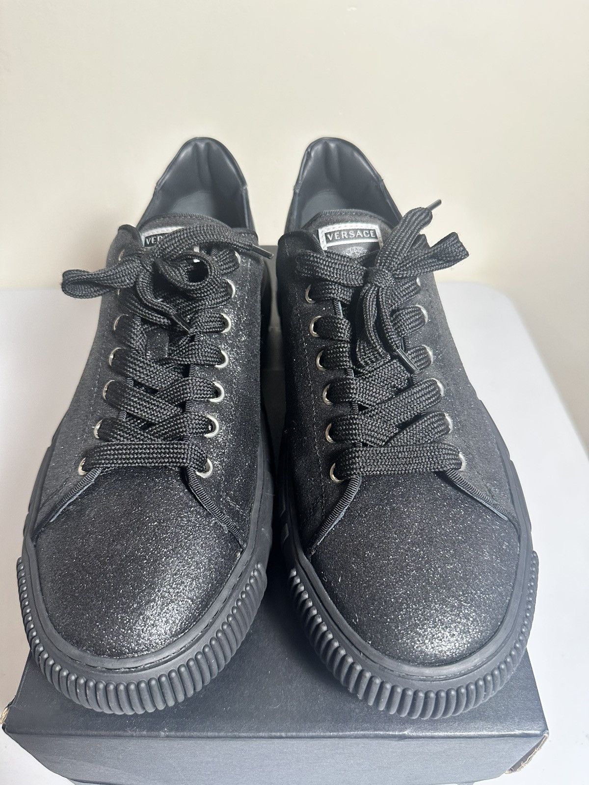 Versace Versace Low Top Sneakers Size US 9 / EU 42 - 1 Thumbnail