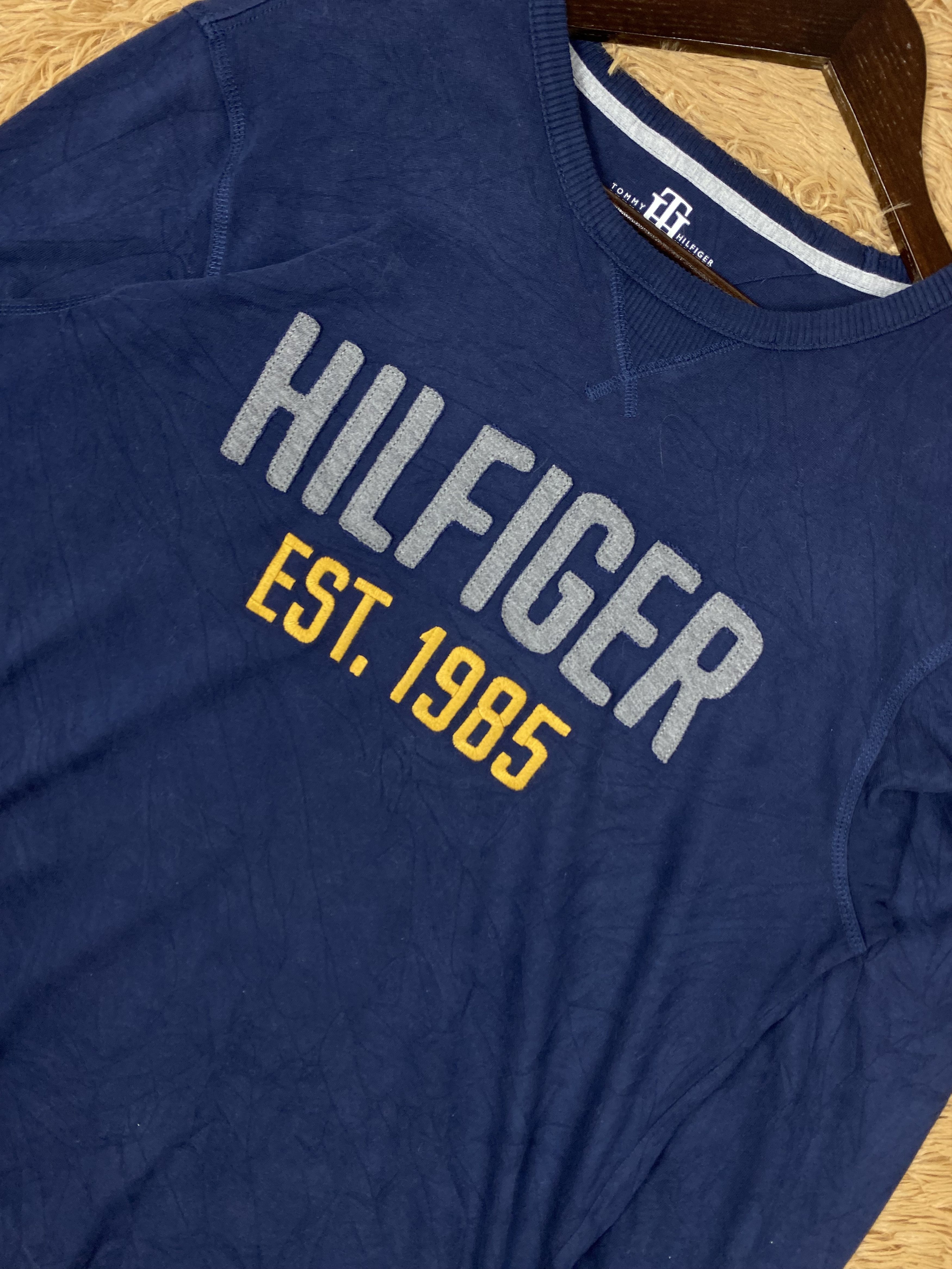 Tommy Hilfiger Vintage Tommy Hilfiger Sweatshirts PS0302 Size US L / EU 52-54 / 3 - 2 Thumbnail