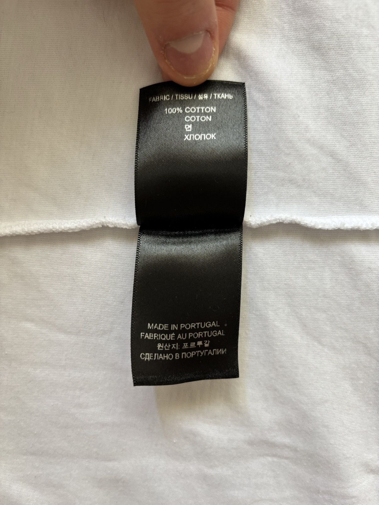Vetements Vetements Translation Tee Size US M / EU 48-50 / 2 - 8 Thumbnail