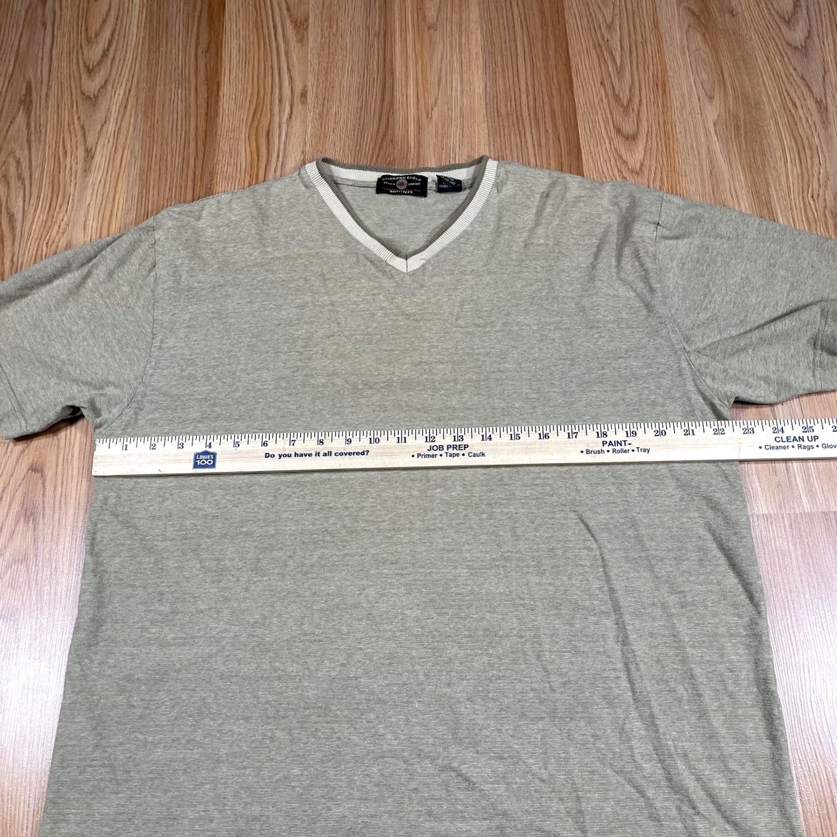 American Eagle Outfitters American Eagle Outfitters T-Shirt Mens Size L Large Beige V-Neck 100% Cotton Size US L / EU 52-54 / 3 - 5 Thumbnail