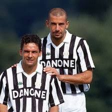 Kappa Vintage 1992 Juventus Jersey Home Danone Size US M / EU 48-50 / 2 - 19 Thumbnail
