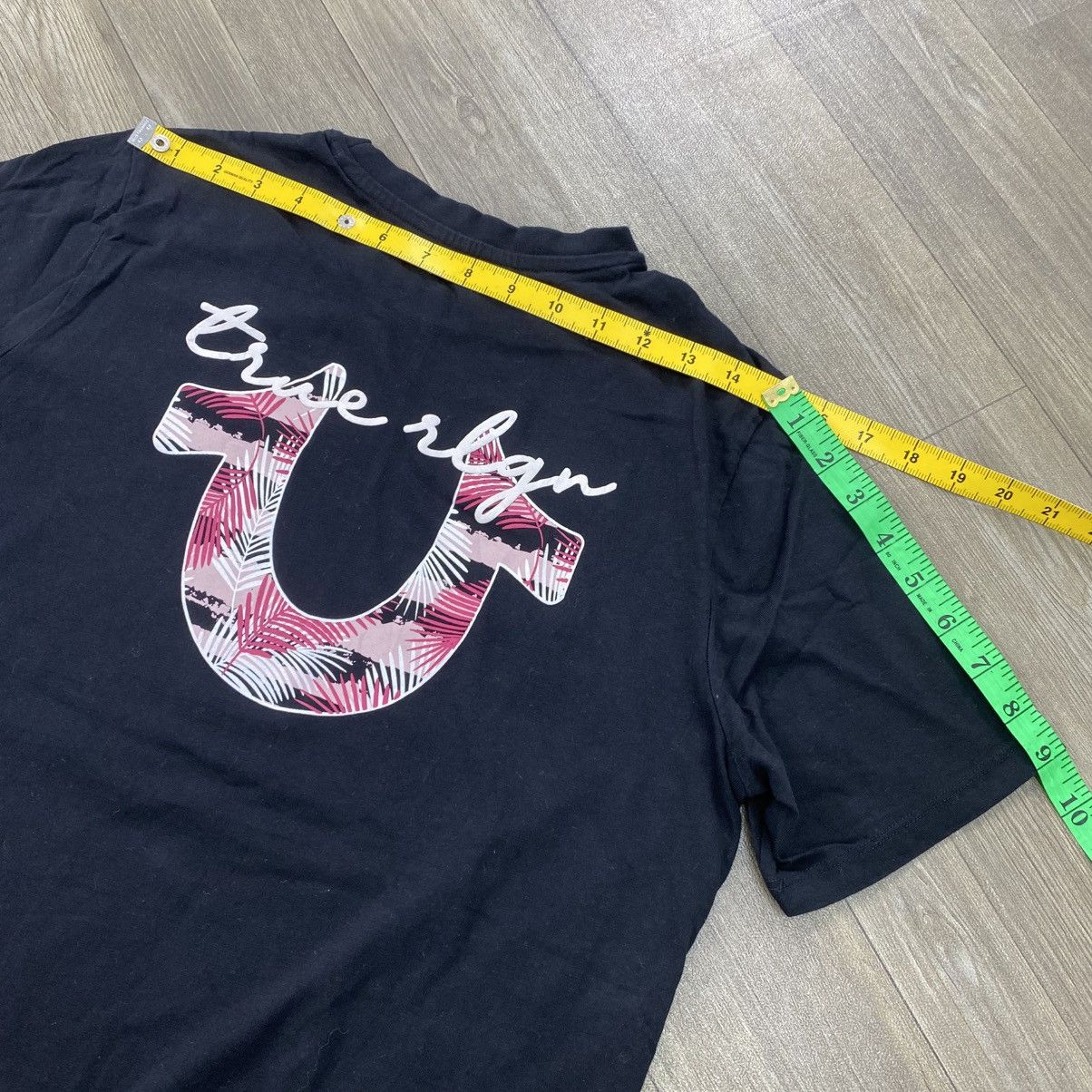 True Religion Vintage True Religion Palm Leaf Patterned Horseshoe Logo Tee Size US M / EU 48-50 / 2 - 11 Thumbnail