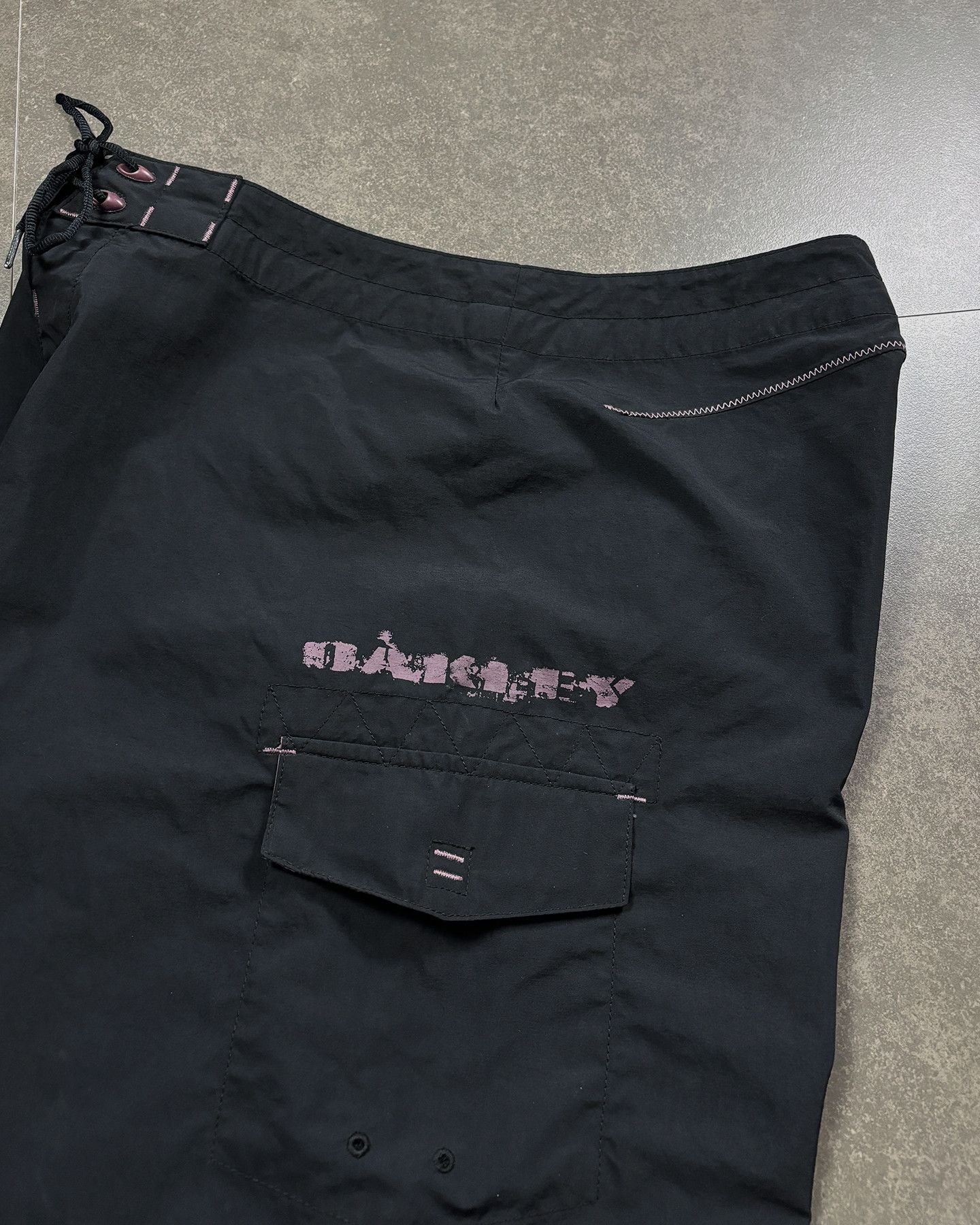 Oakley Oakley Panelled Board Short Vintage Size US 34 / EU 50 - 5 Thumbnail
