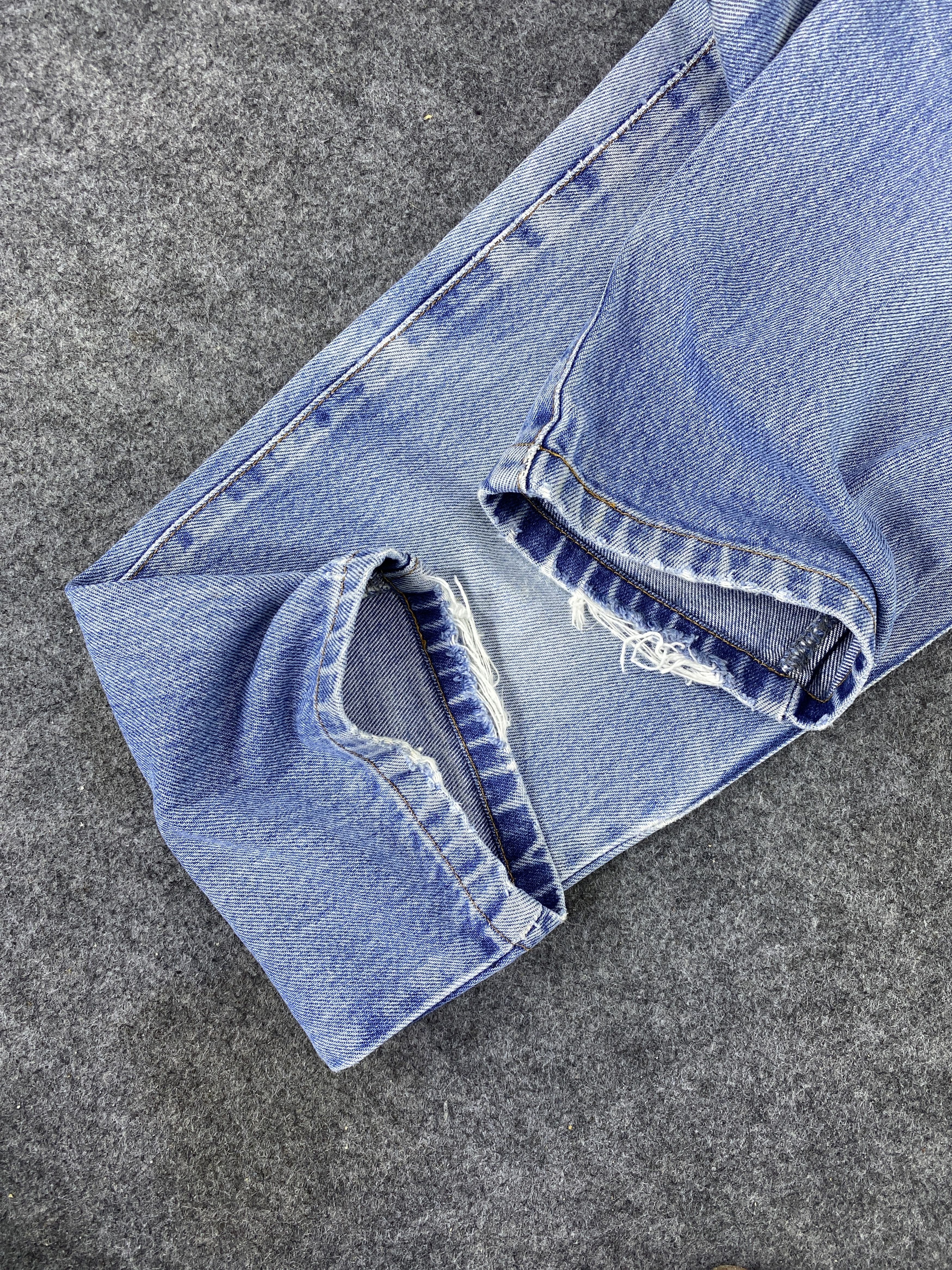 Trussardi Vintage Baggy Trussardi Distressed Blue Wash Jeans - J1124 Size 26" / US 2 / IT 38 - 16 Thumbnail