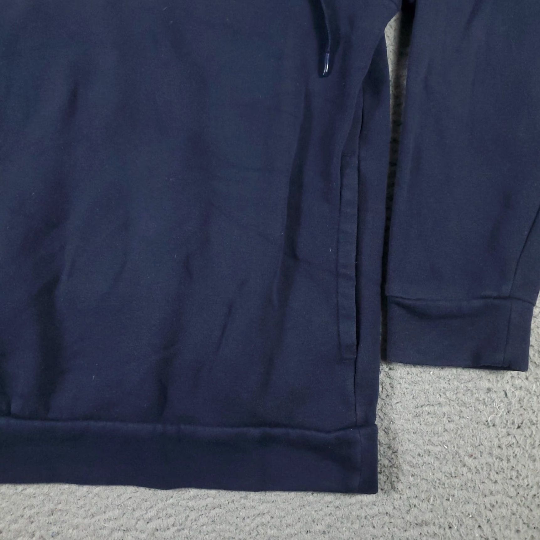 Adidas VINTAGE — (none) Size US M / EU 48-50 / 2 - 5 Thumbnail