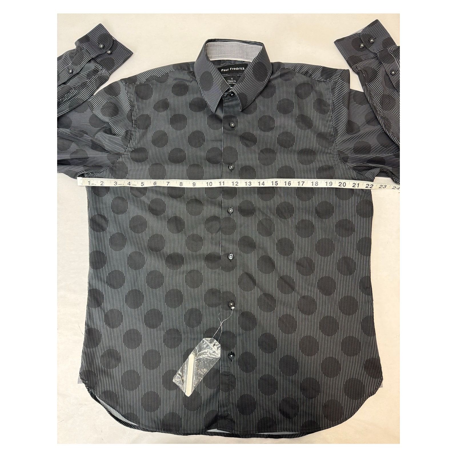 Paul Fredrick NWT Paul Frederick Button Down Dress Shirt Contrast Small Size US S / EU 44-46 / 1 - 3 Thumbnail