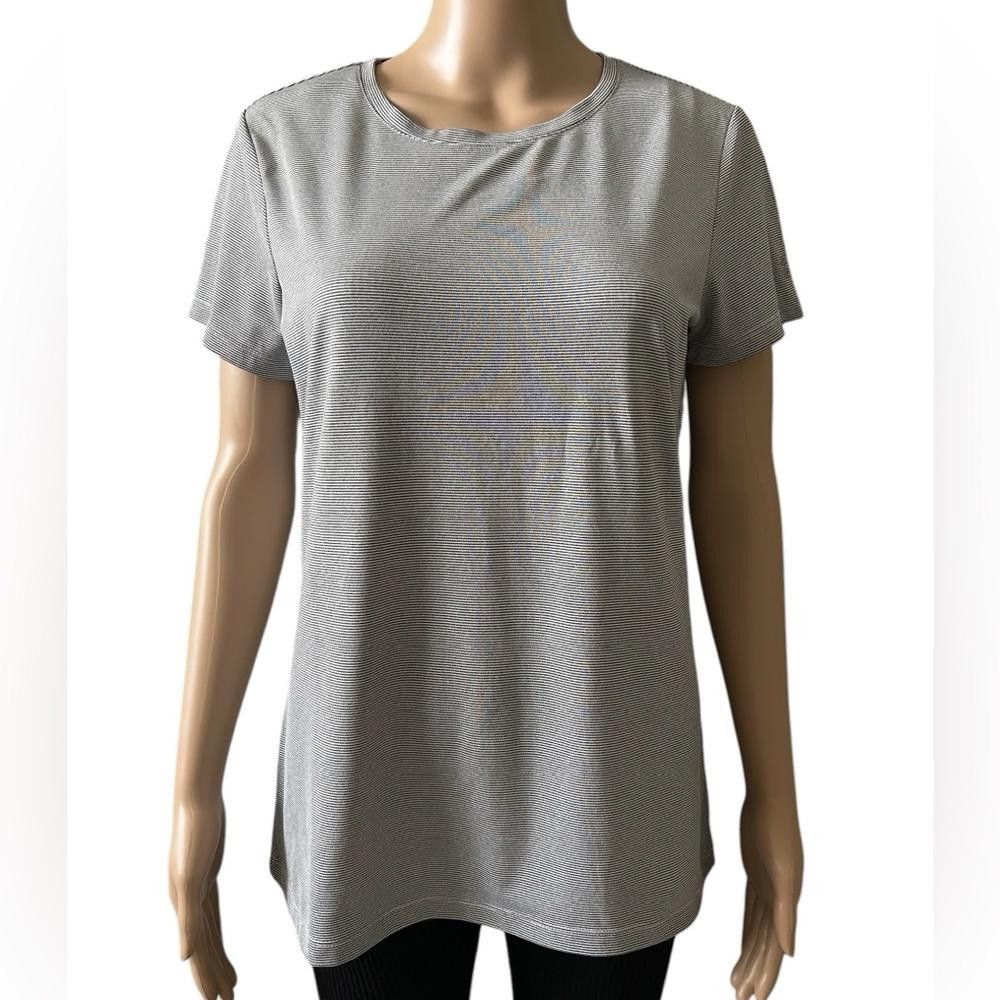 Izod IZOD Fitness Women's Size Medium Grey Striped T-Shirt Size M / US 6-8 / IT 42-44 - 1 Thumbnail