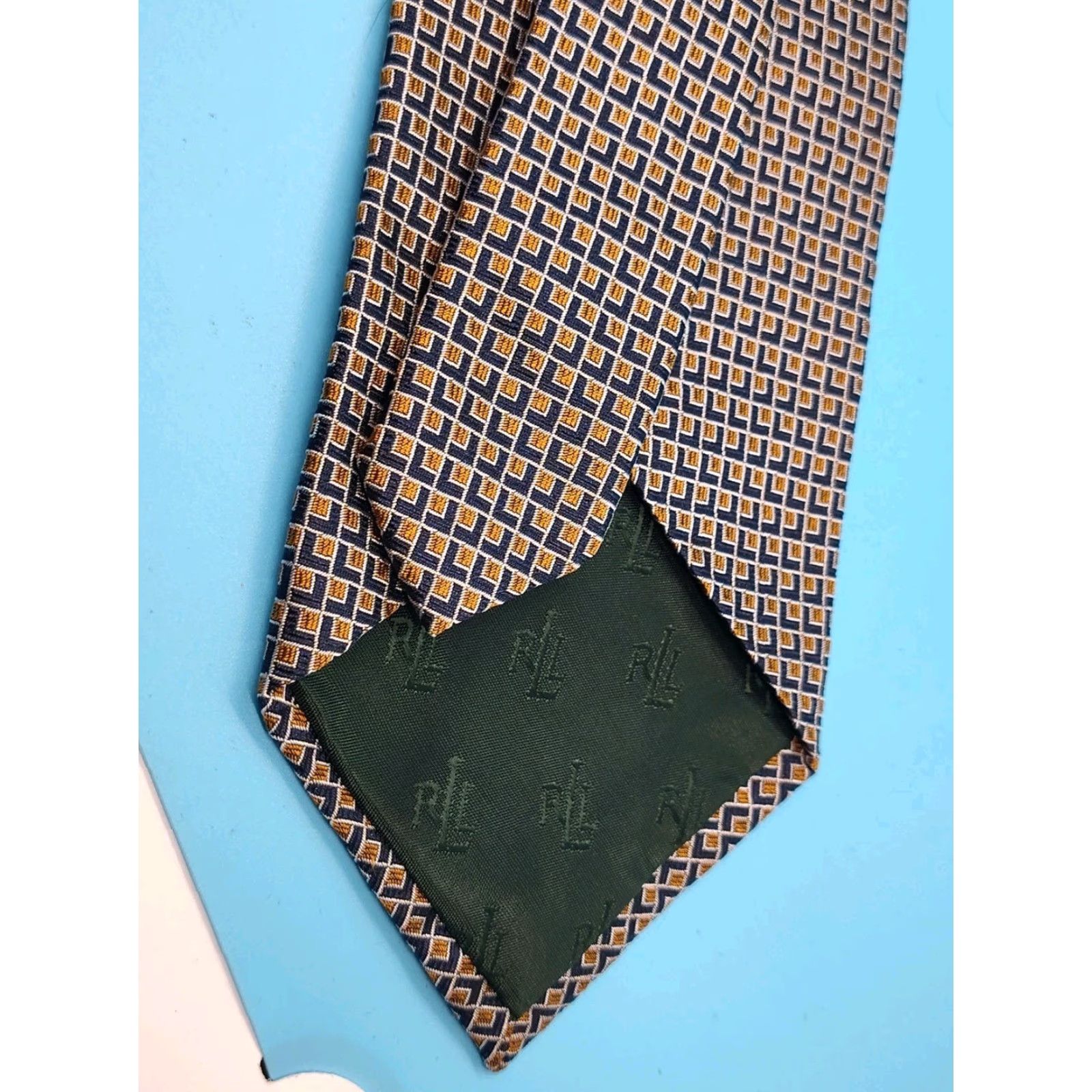 Ralph Lauren VINTAGE Lauren Ralph Lauren Green Label Tie Men 3 3/4" Width 59" Length Yellow Blue Geometric Silk Adjustabledunno Size ONE SIZE - 5 Thumbnail