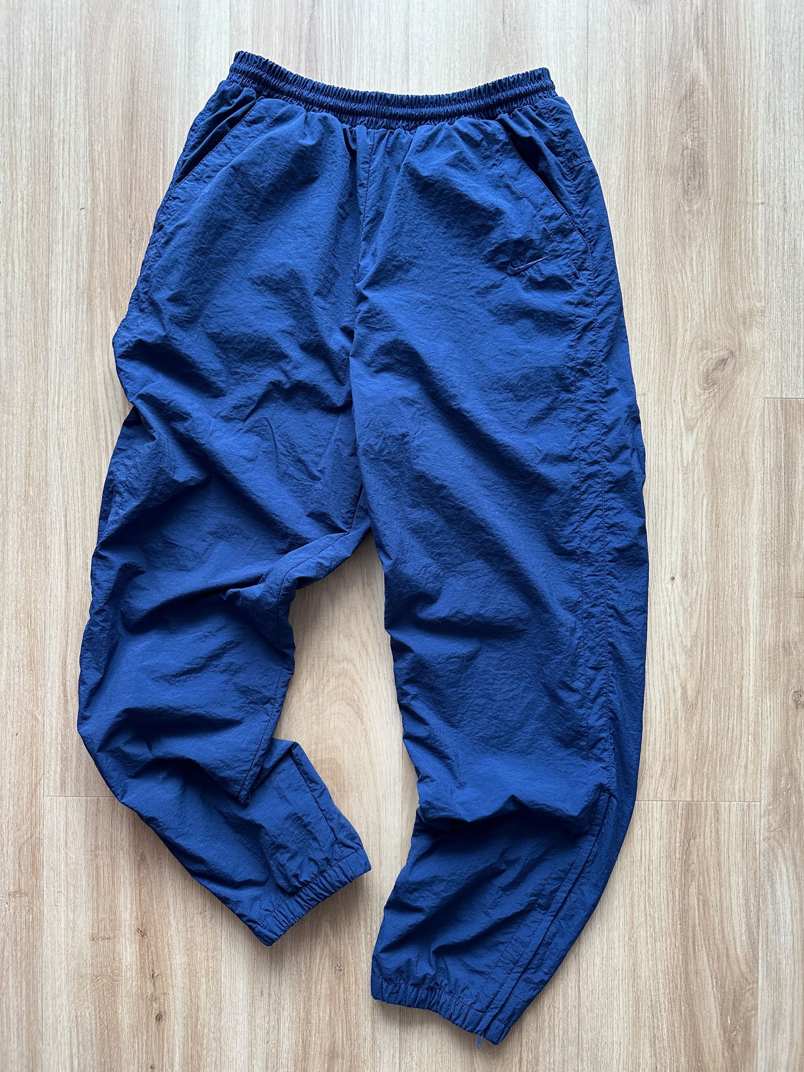 Vintage 90's NIKE vintage nylon navy track pants drill swoosh Size US 32 / EU 48 - 13 Thumbnail