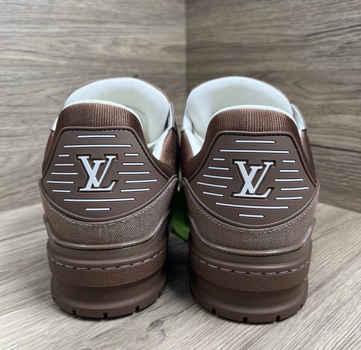 Louis Vuitton LV Trainer Brown & White Denim Sneakers J41 Size US 8 / EU 41 - 5 Thumbnail