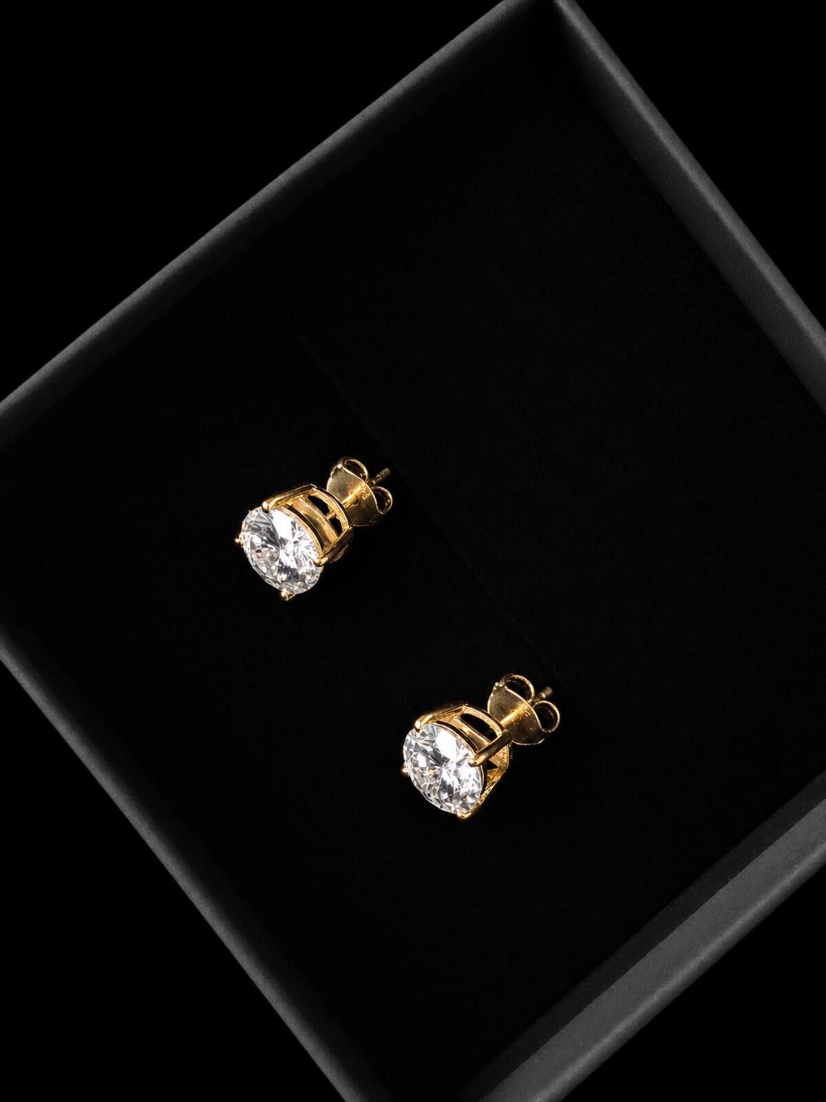 Other Classic Moissanite Stud Earrings 18ct gold overlay Size ONE SIZE - 4 Thumbnail