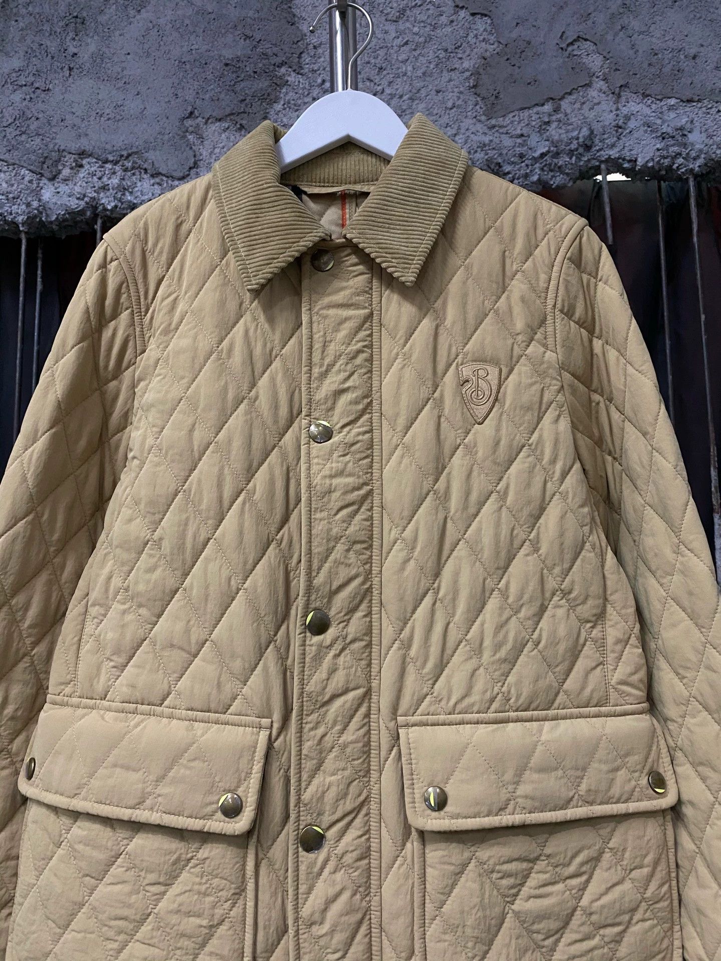 Burberry Burberry Shield Quilted S Jacket Size S / US 4 / IT 40 - 3 Thumbnail