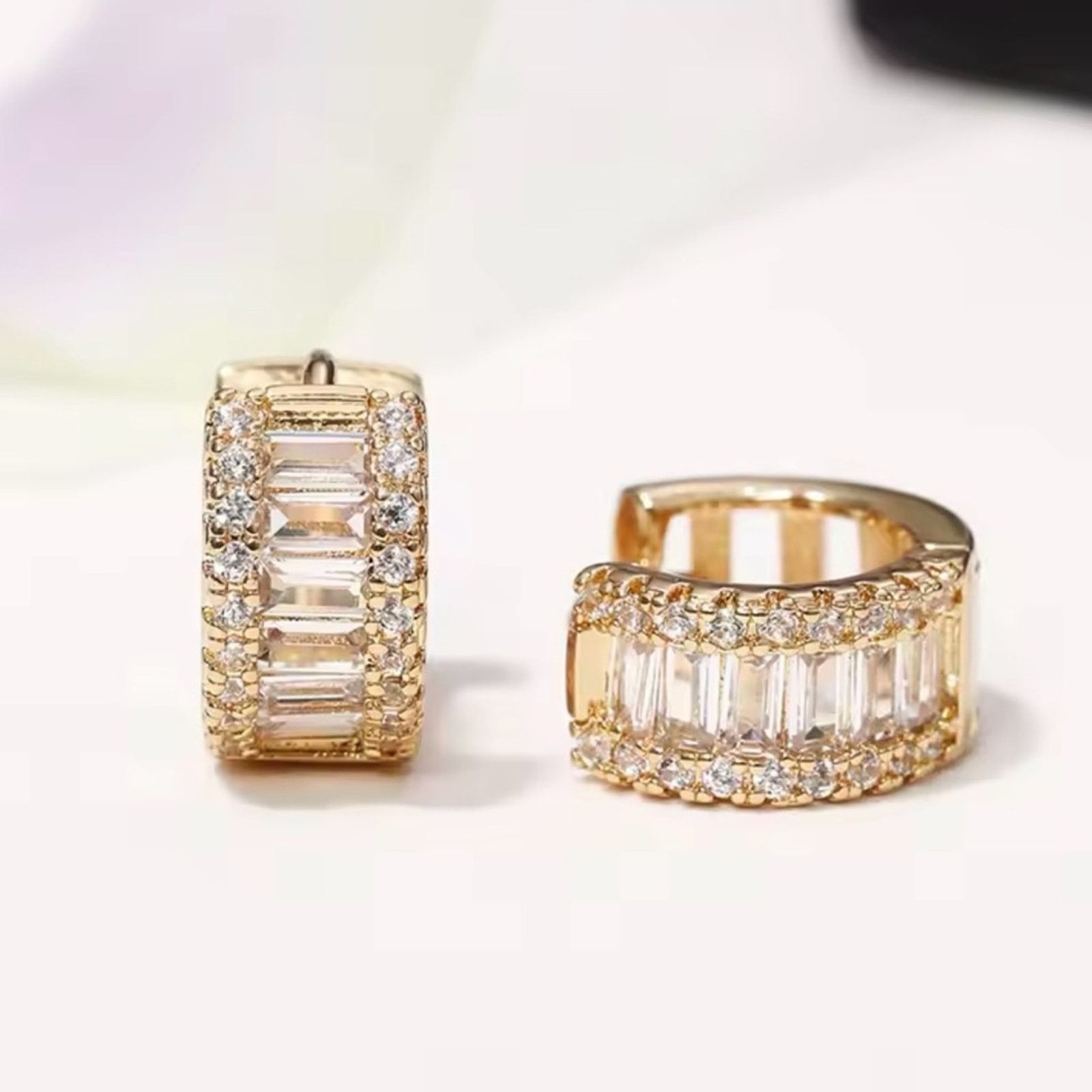 Other Small Circle Cubic Zirconia Hoop Huggie Earrings Size ONE SIZE - 4 Thumbnail