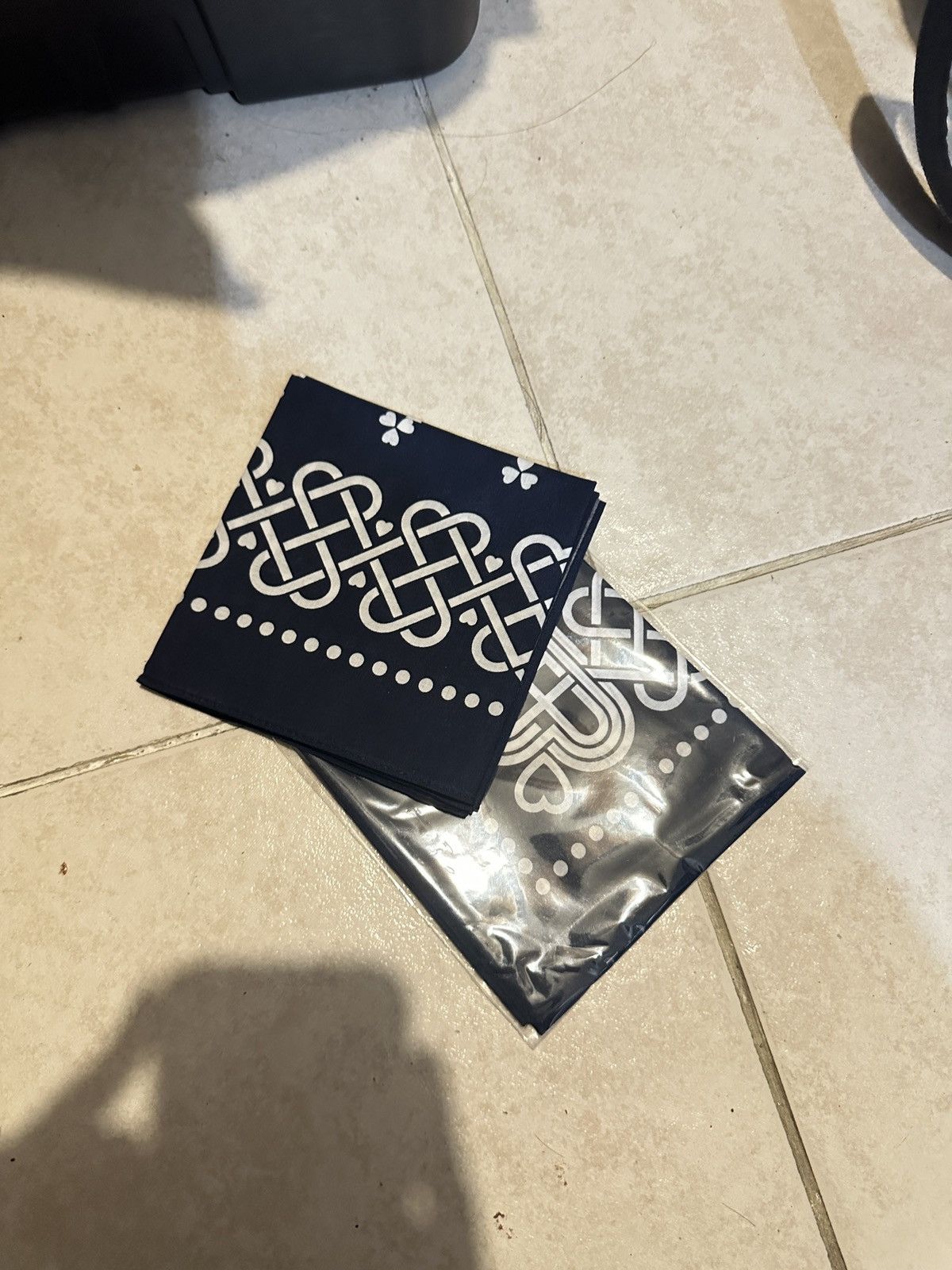 Girls Don't Cry Girls Don’t Cry Verdy Blue Bandana Scarf, NEW Size ONE SIZE - 2 Thumbnail