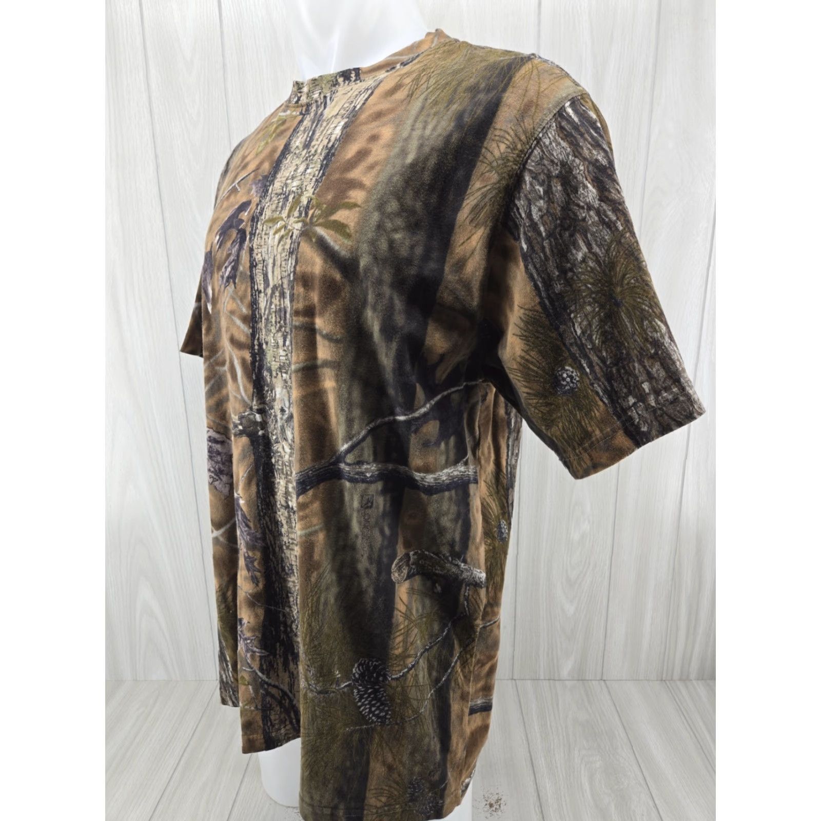 Vintage VINTAGE Longleaf Camo T-Shirt Men XL Short Sleeve Hunting Skater Cotton Shirt Size US XL / EU 56 / 4 - 3 Thumbnail